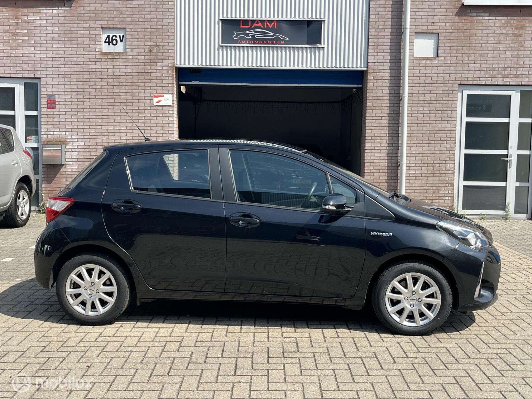 Foto van Toyota Toyota Yaris Hybrid