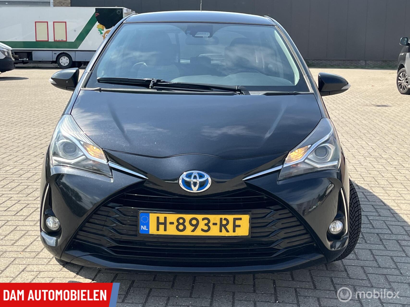 Foto van Toyota Toyota Yaris Hybrid