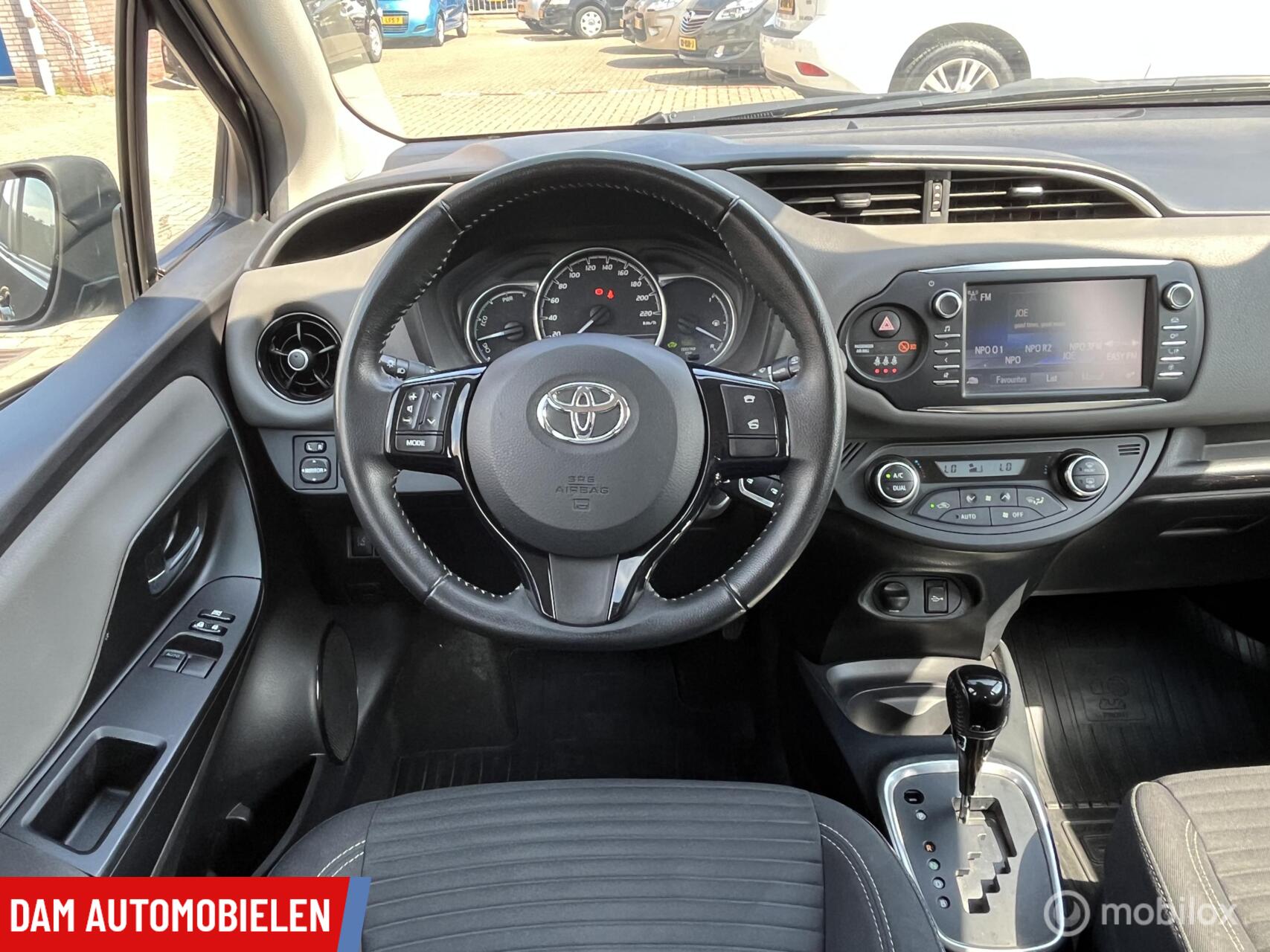 Foto van Toyota Toyota Yaris Hybrid