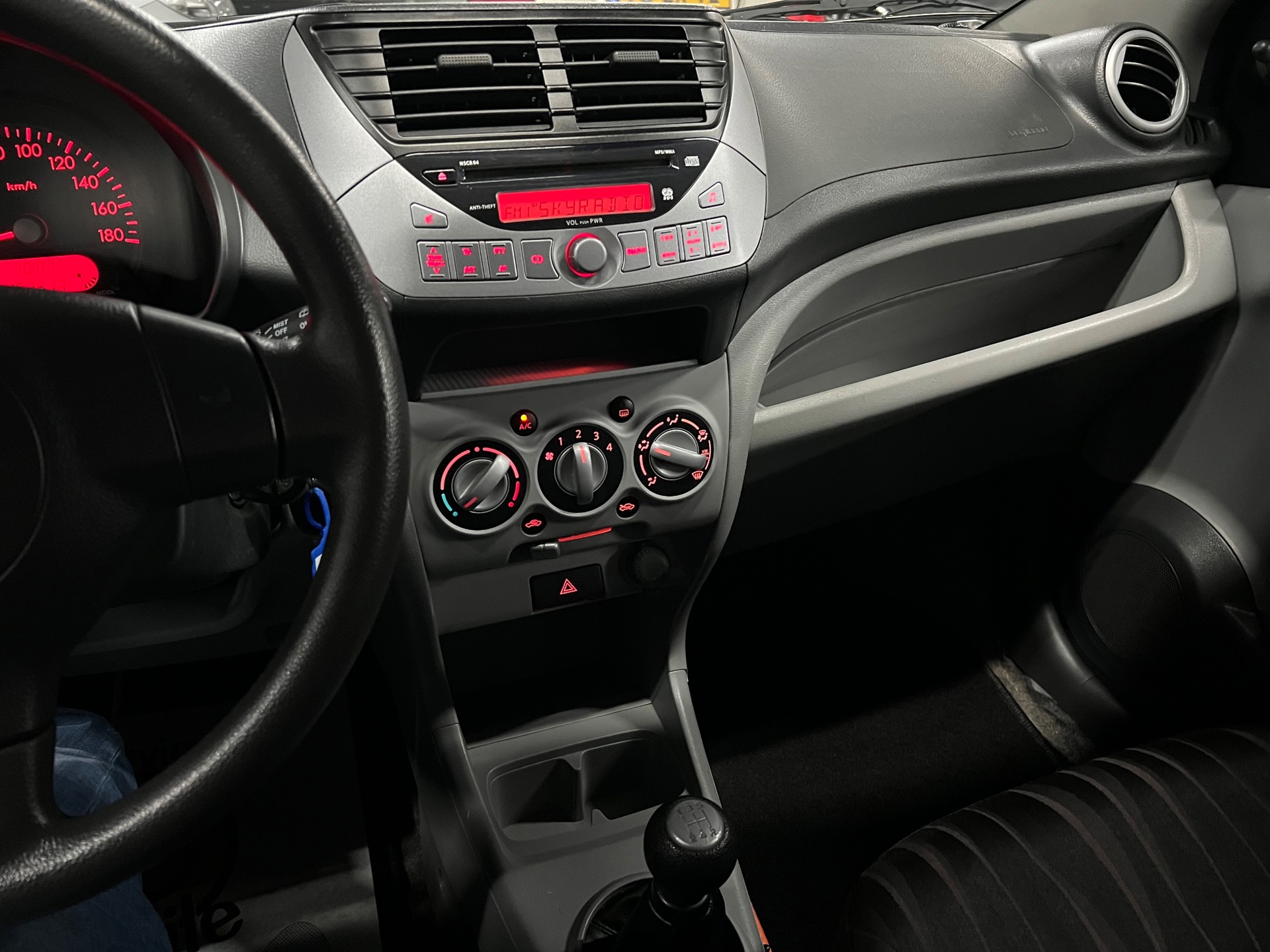Foto van Nissan Nissan Pixo