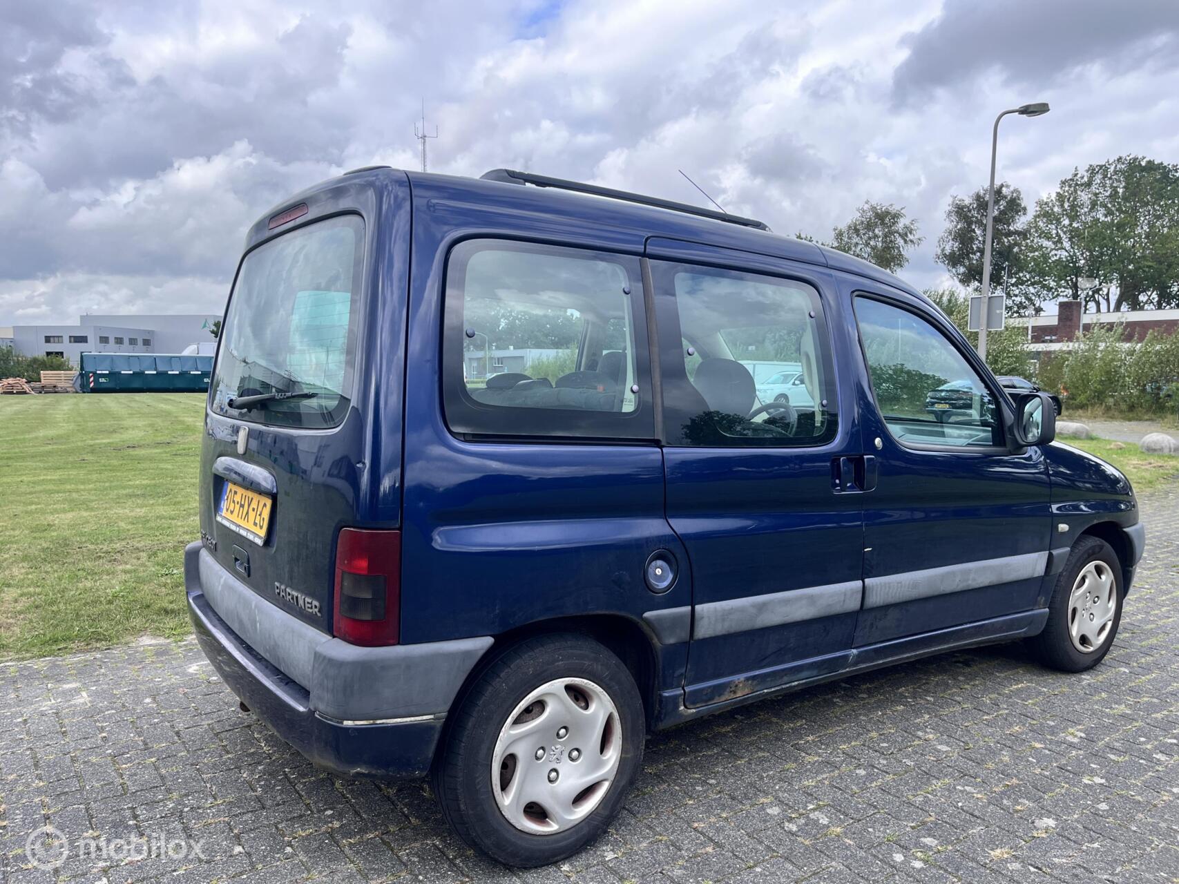 Foto van Peugeot Partner