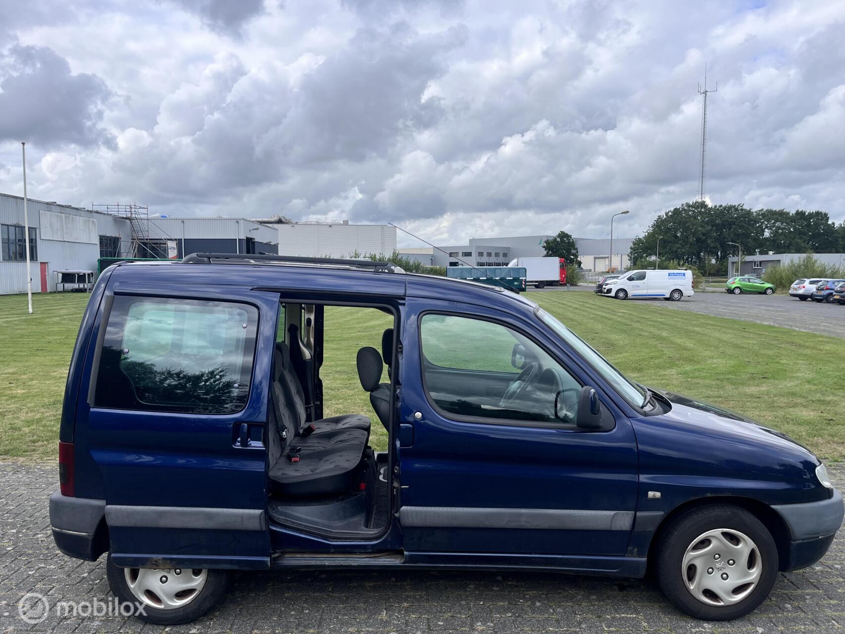 Foto van Peugeot Partner