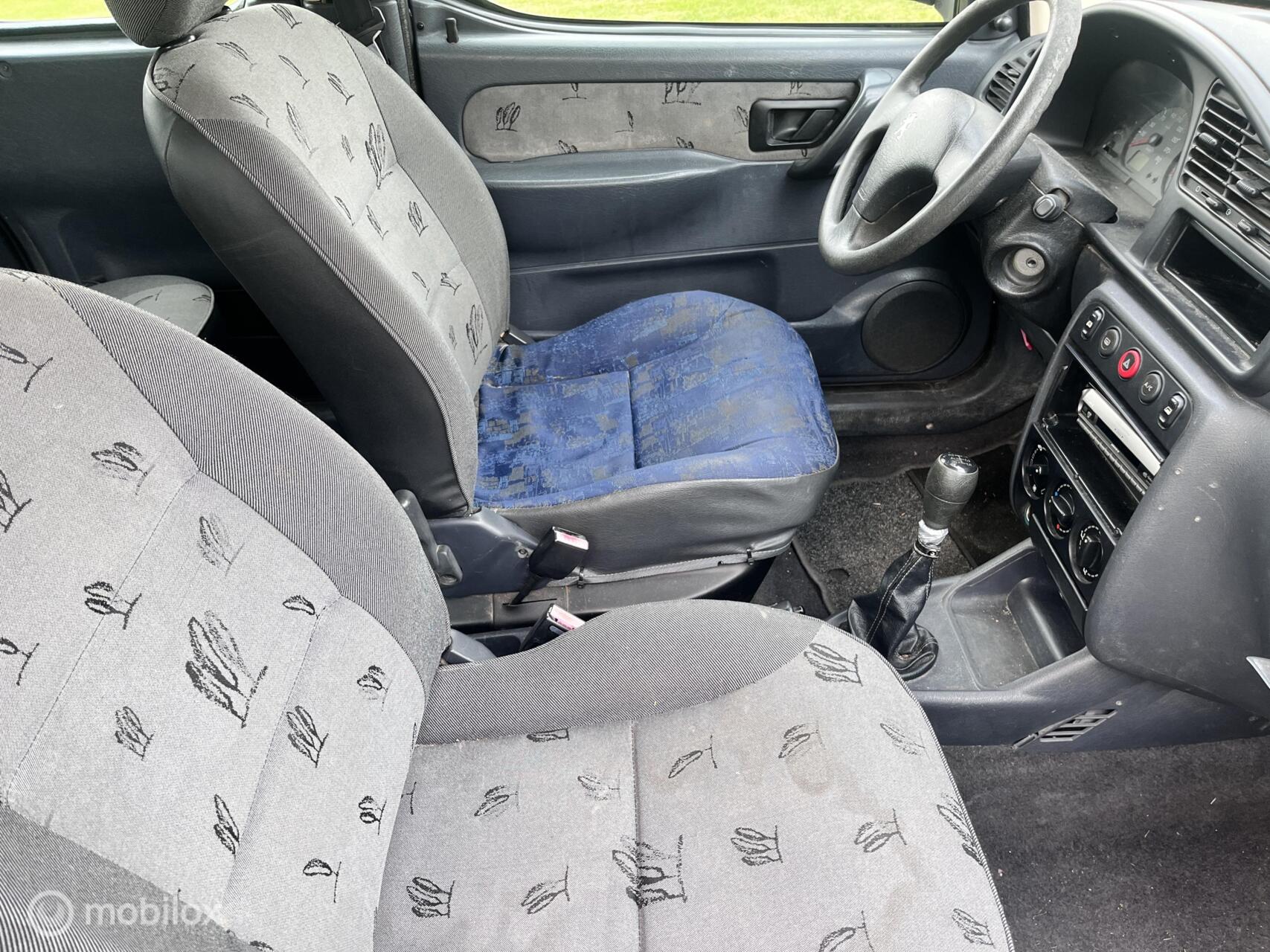 Foto van Peugeot Partner
