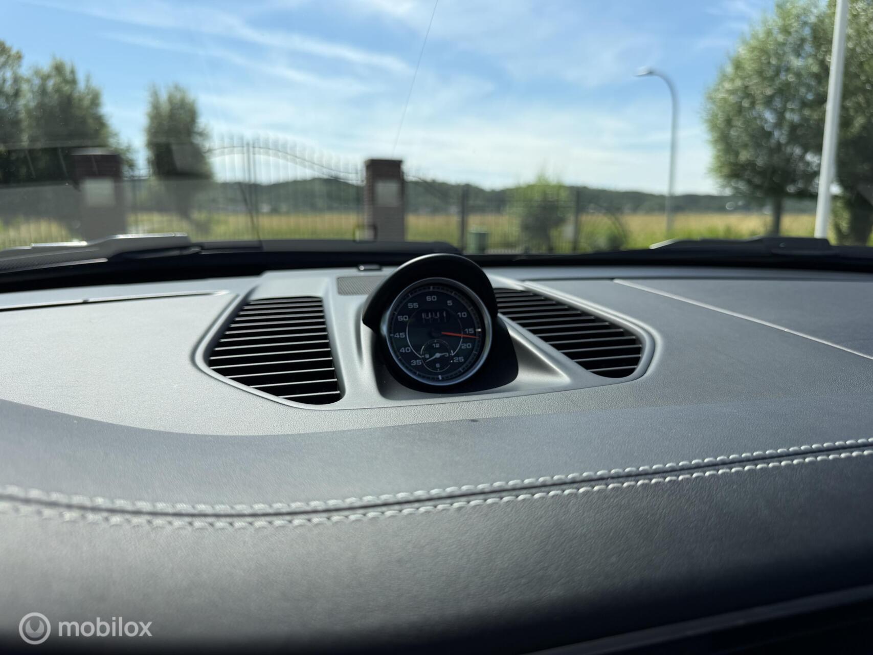 Foto van Porsche 911 Targa 4 GTS