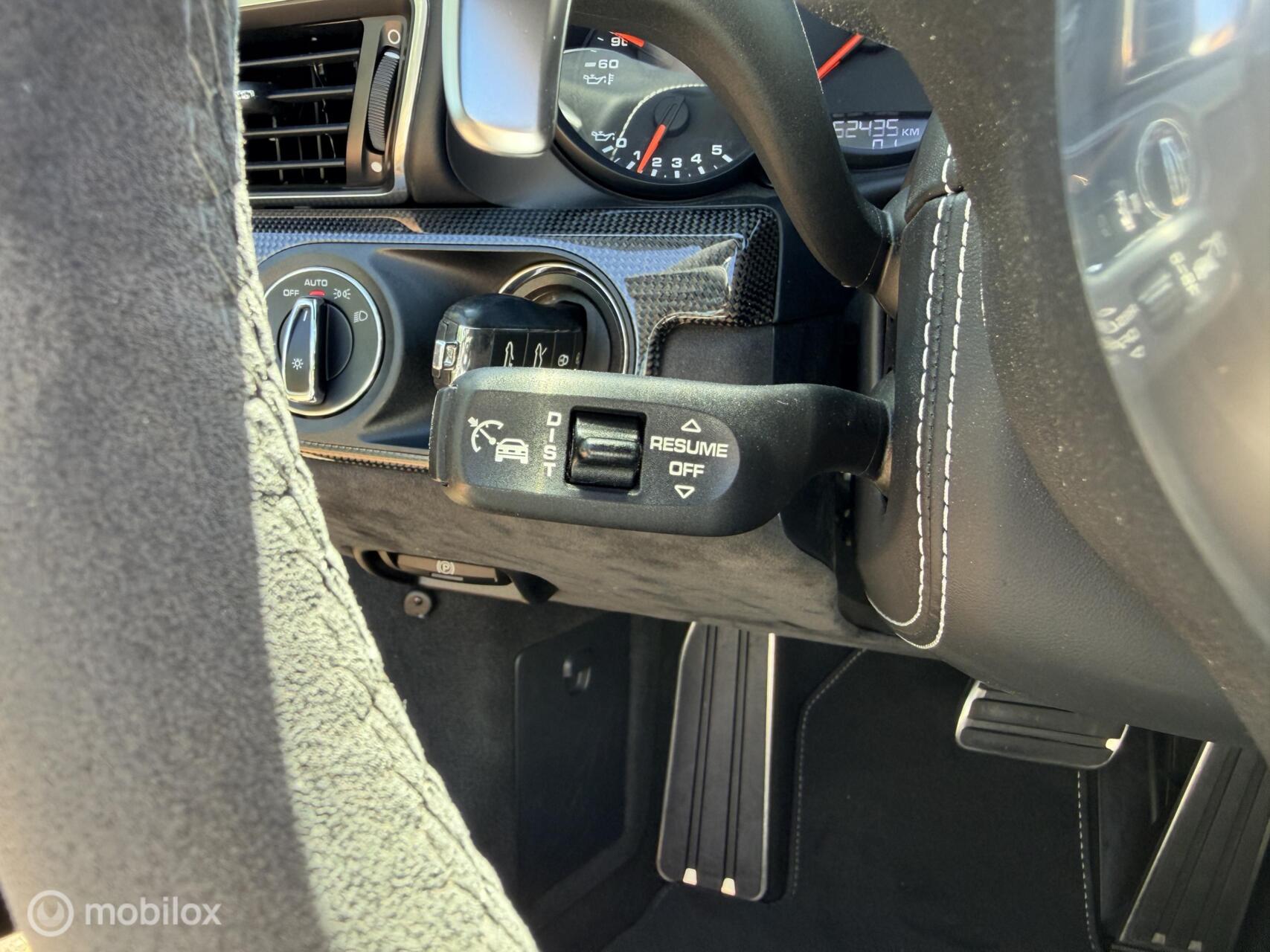Foto van Porsche 911 Targa 4 GTS