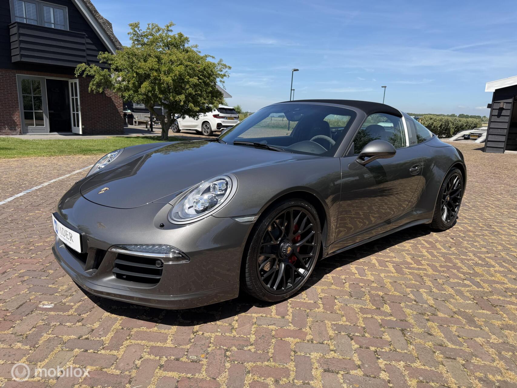 Foto van Porsche 911 Targa 4 GTS