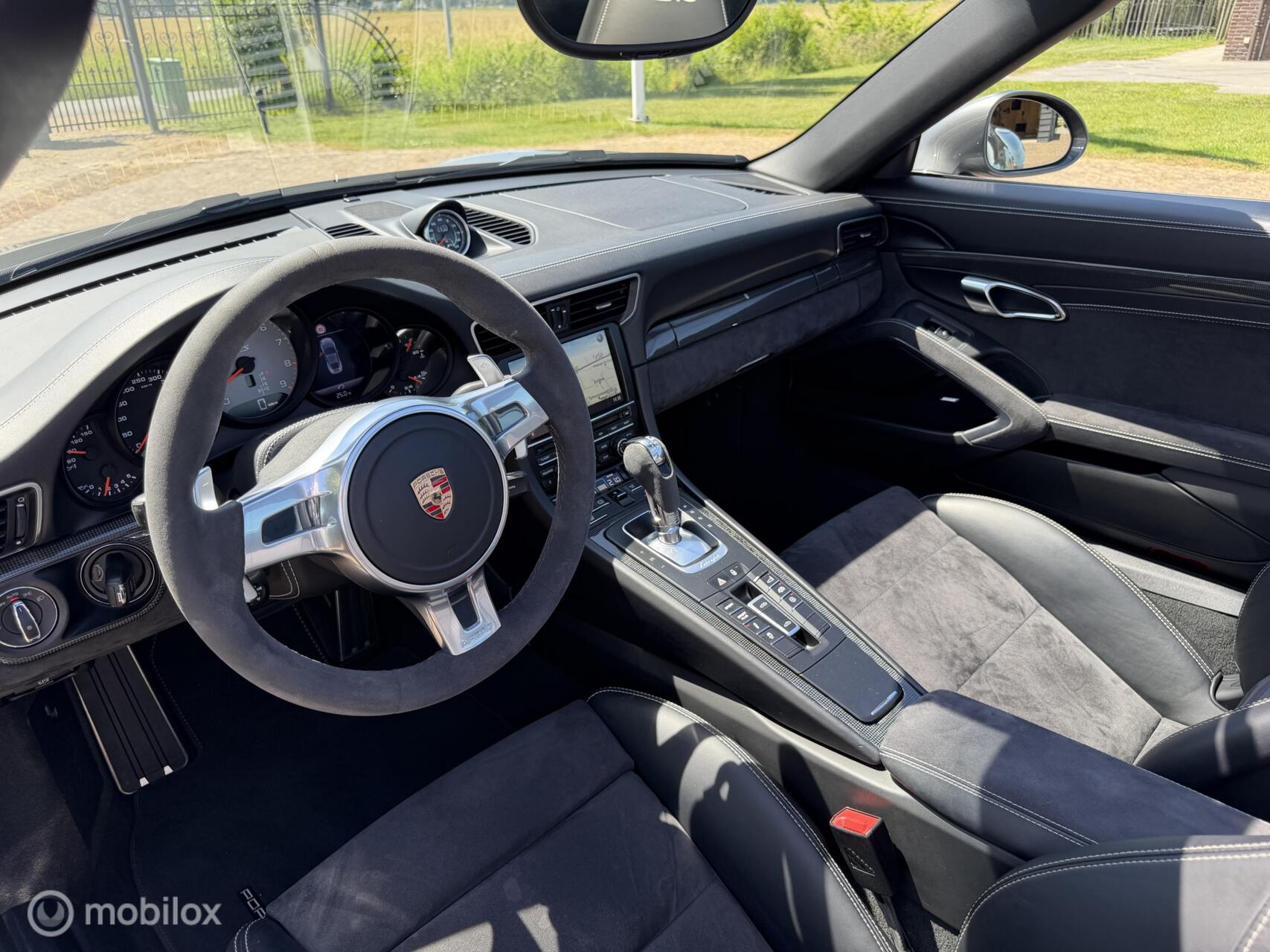 Foto van Porsche 911 Targa 4 GTS