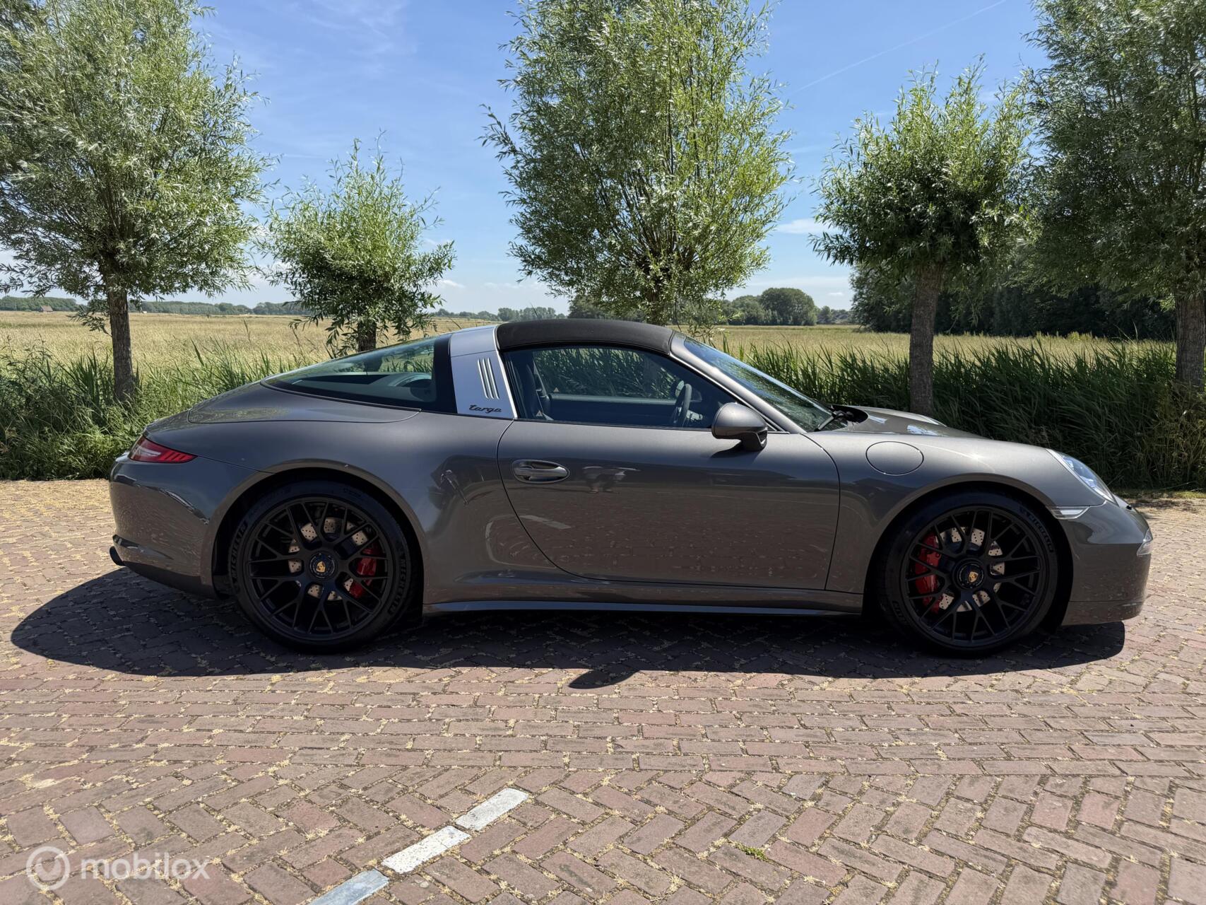 Foto van Porsche 911 Targa 4 GTS
