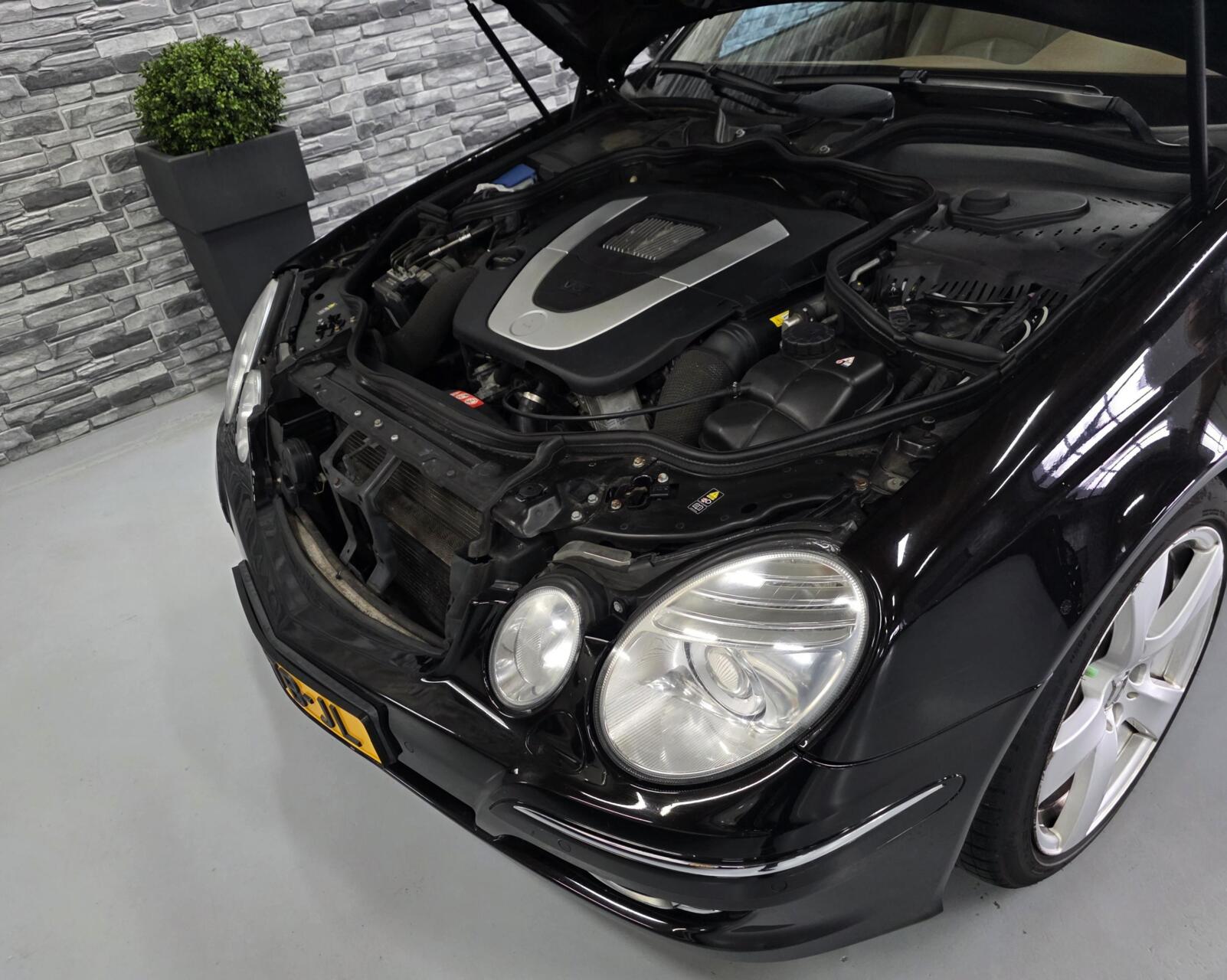 Foto van Mercedes-Benz E 280