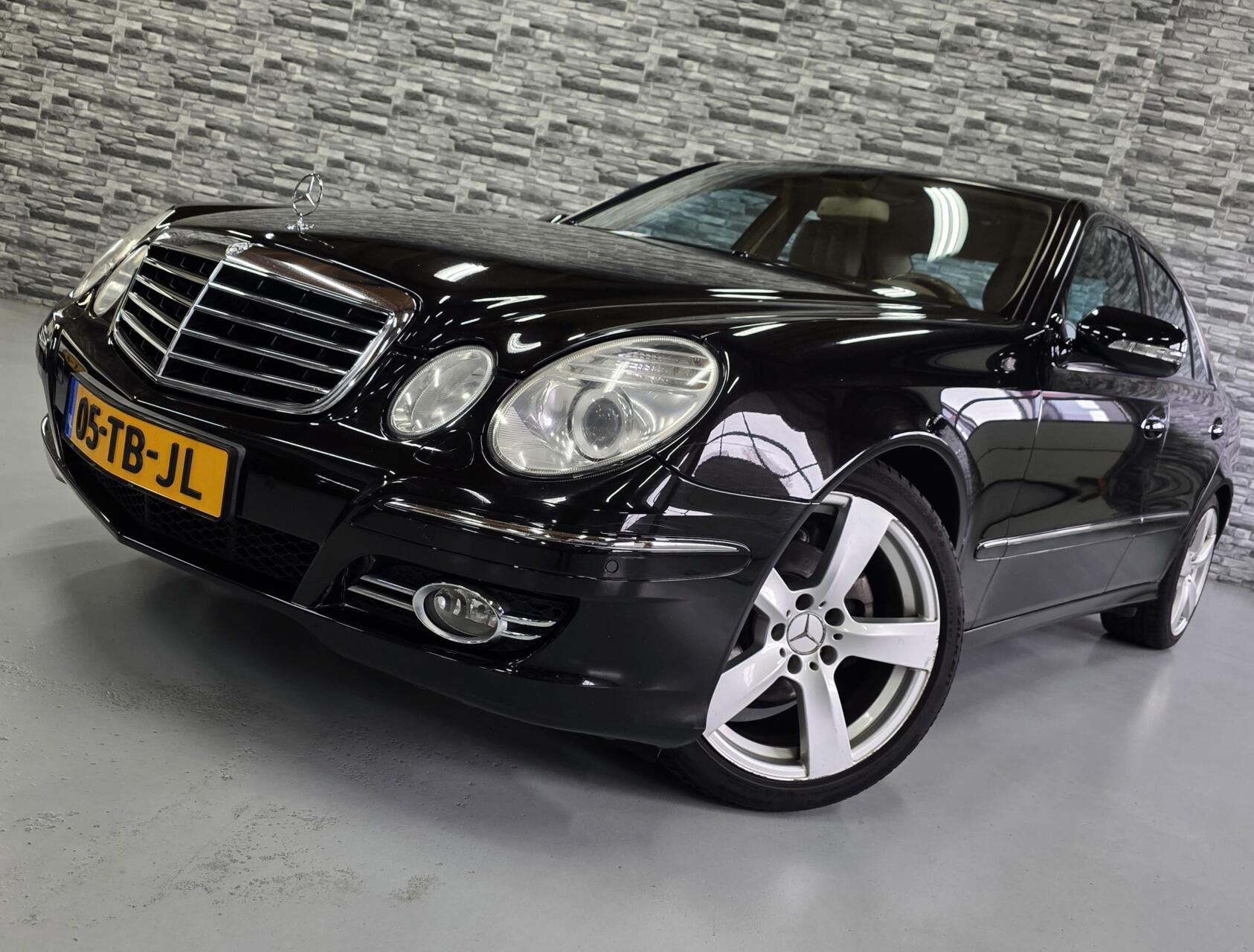 Foto van Mercedes-Benz E 280