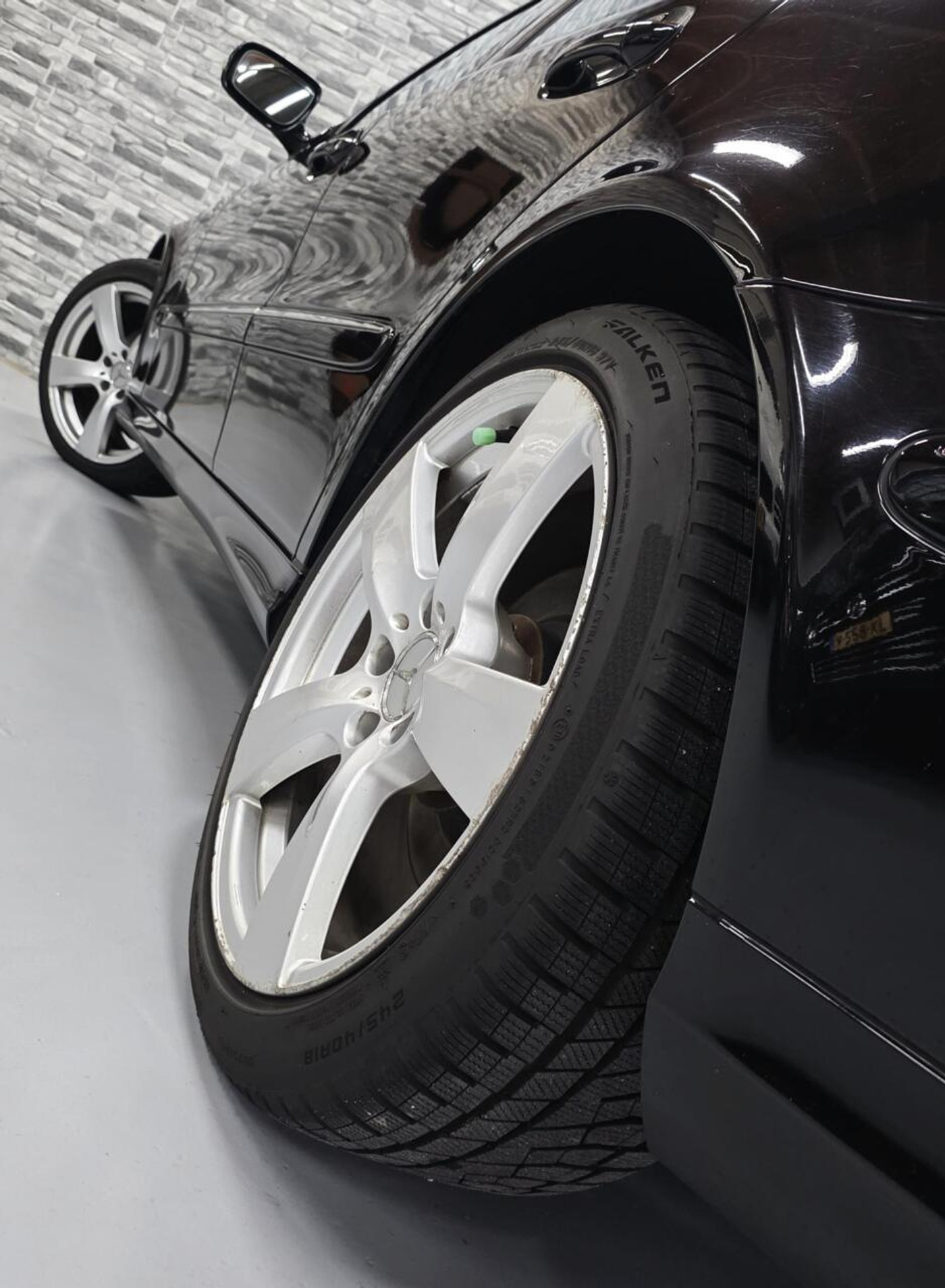 Foto van Mercedes-Benz E 280