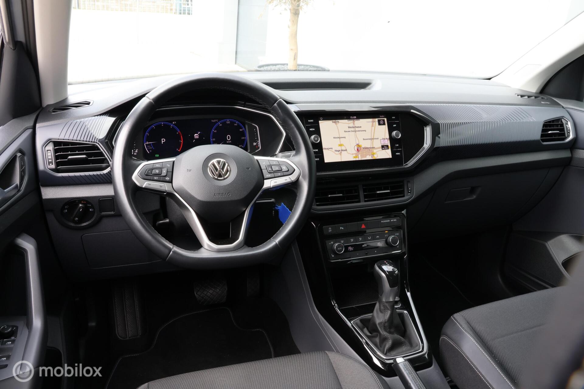 Foto van Volkswagen T-cross