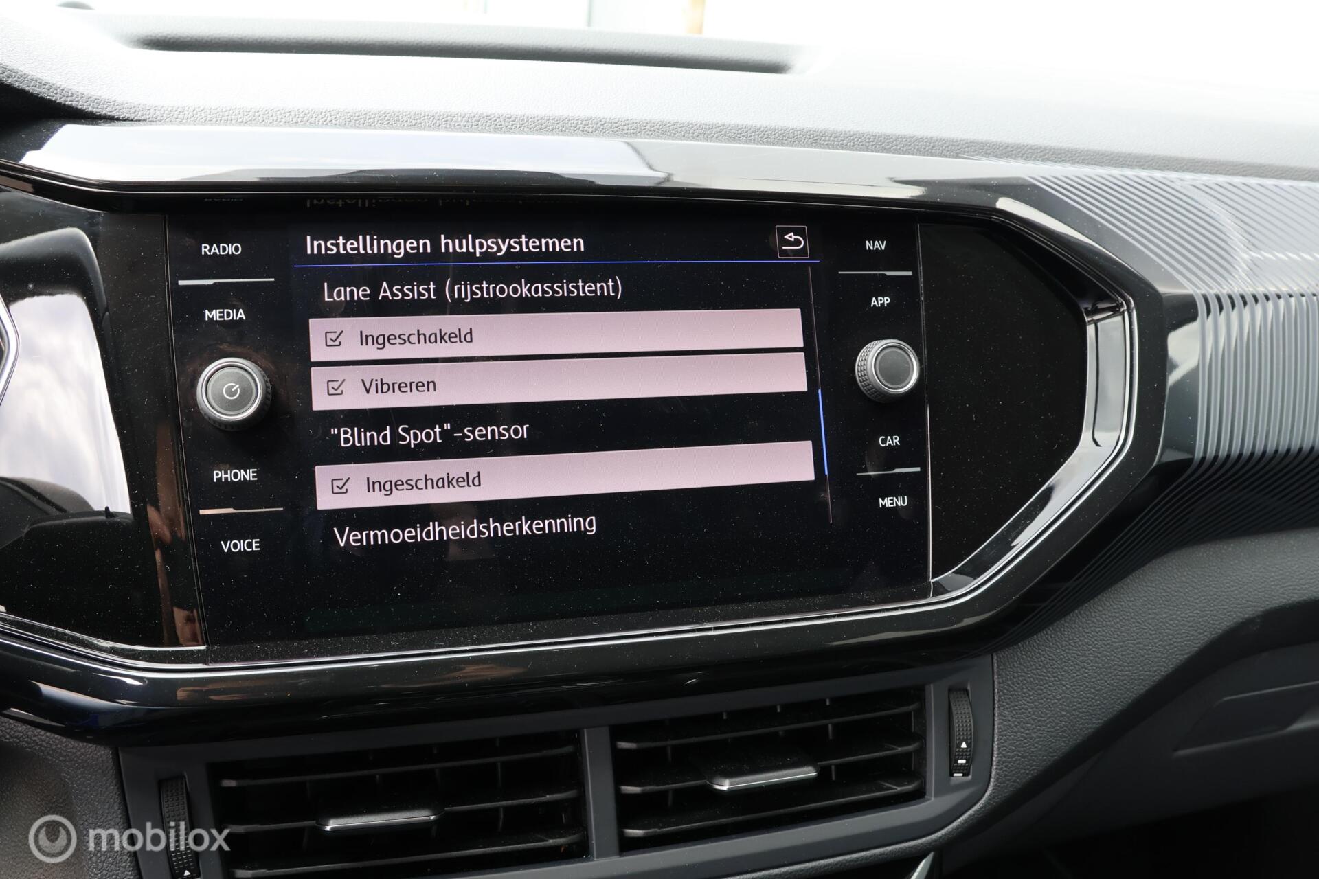 Foto van Volkswagen T-cross