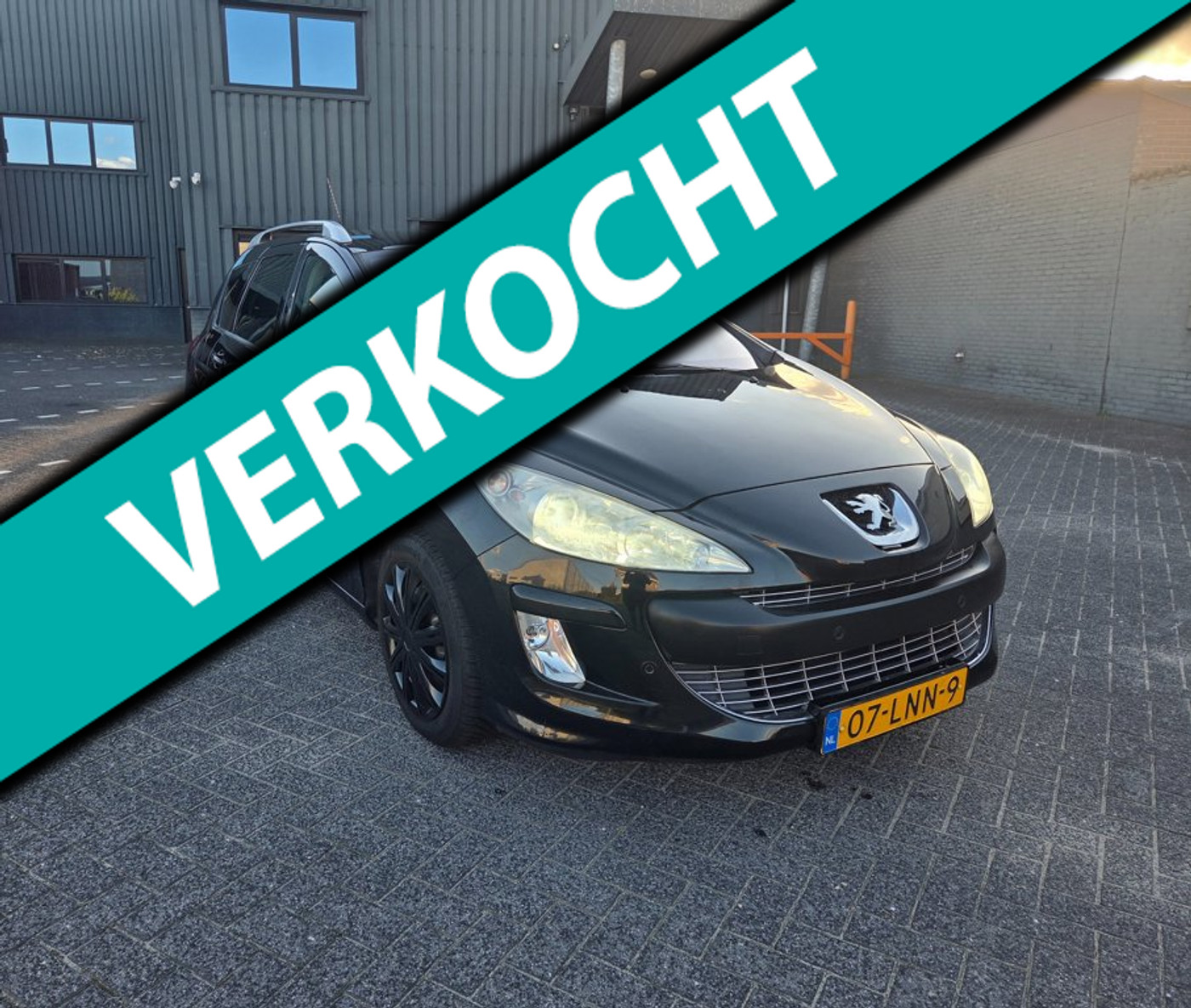 Peugeot 308 1.6 VTi XS 7P Auto Pano Cruise Clima Carplay 2010 - voorkant