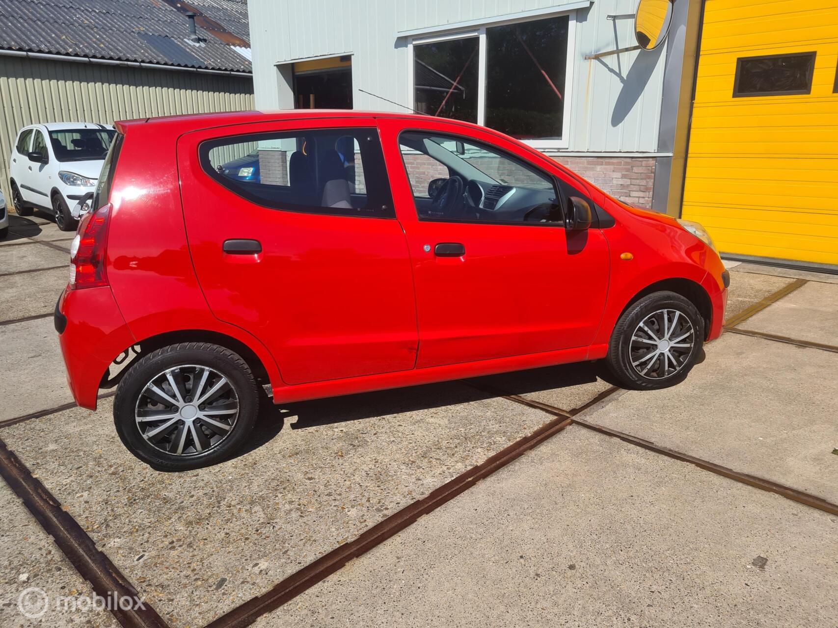 Foto van Nissan Nissan Pixo