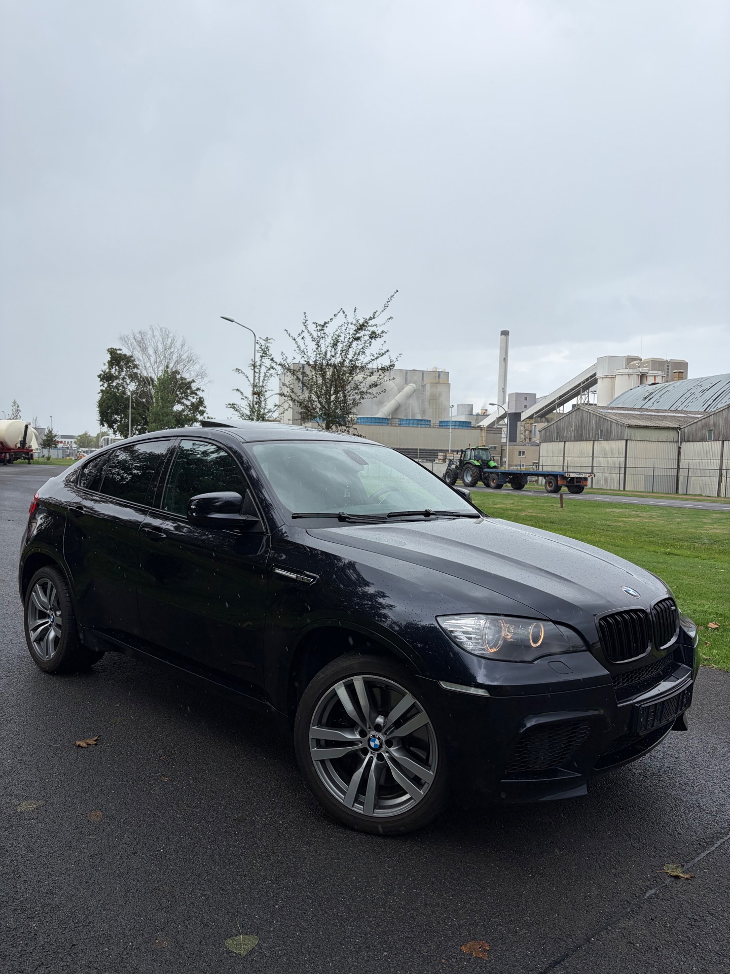 Foto van BMW X6 M