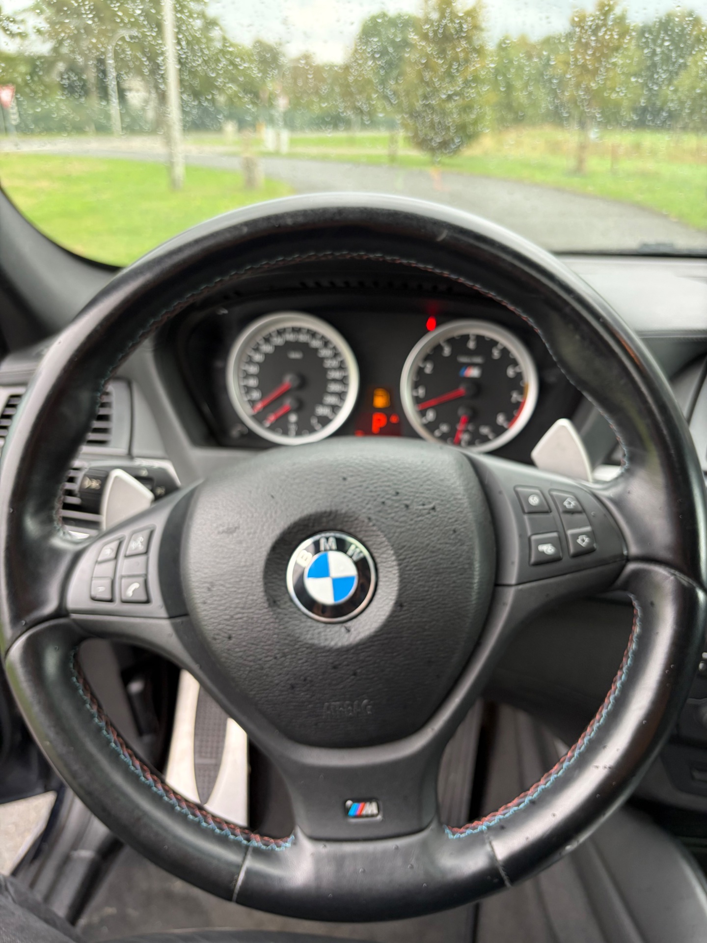 Foto van BMW X6 M