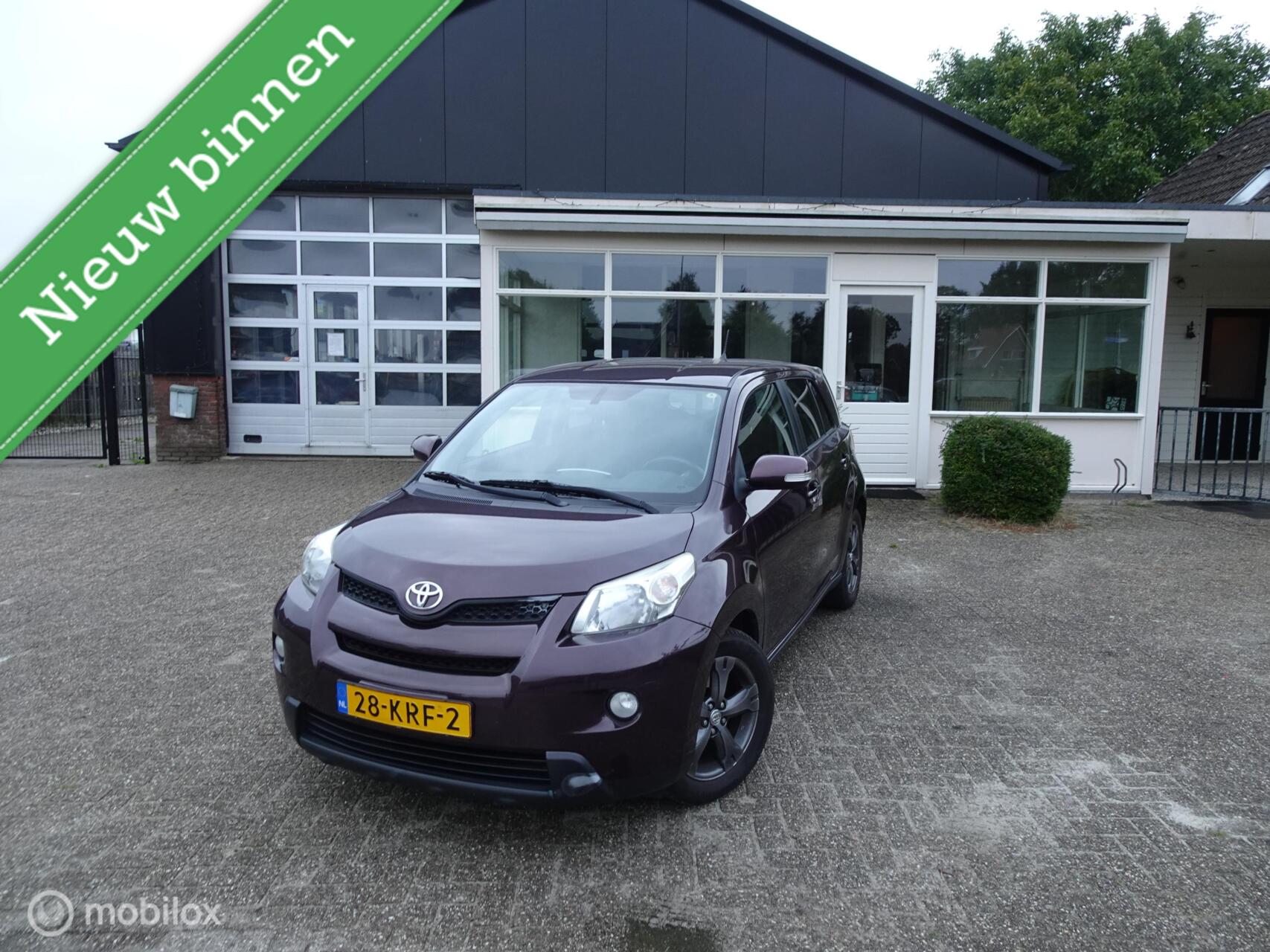 Toyota Toyota Urban Cruiser 1.3 VVT-i Aspiration 2010 - voorkant