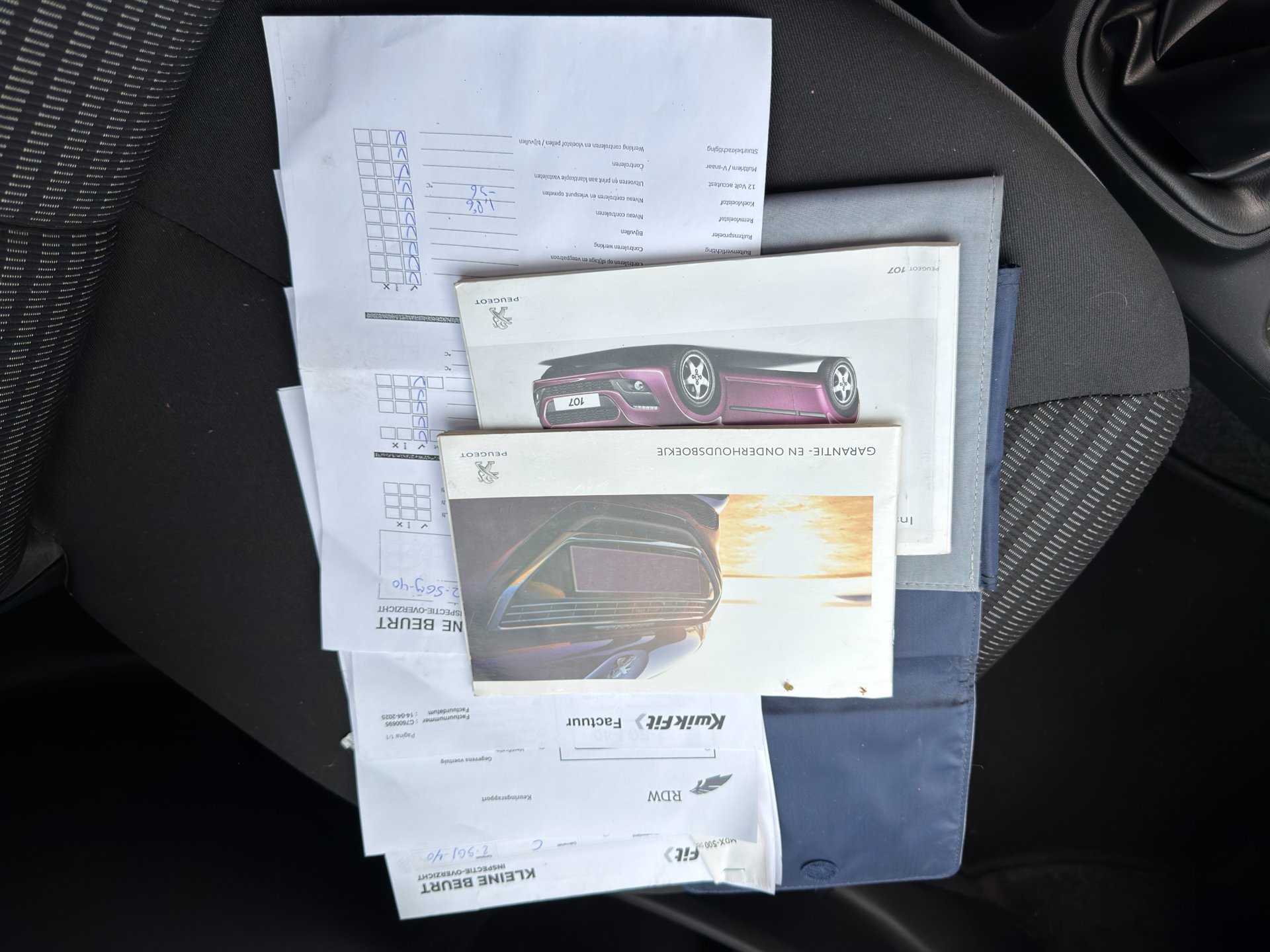 Foto van Peugeot Peugeot 107