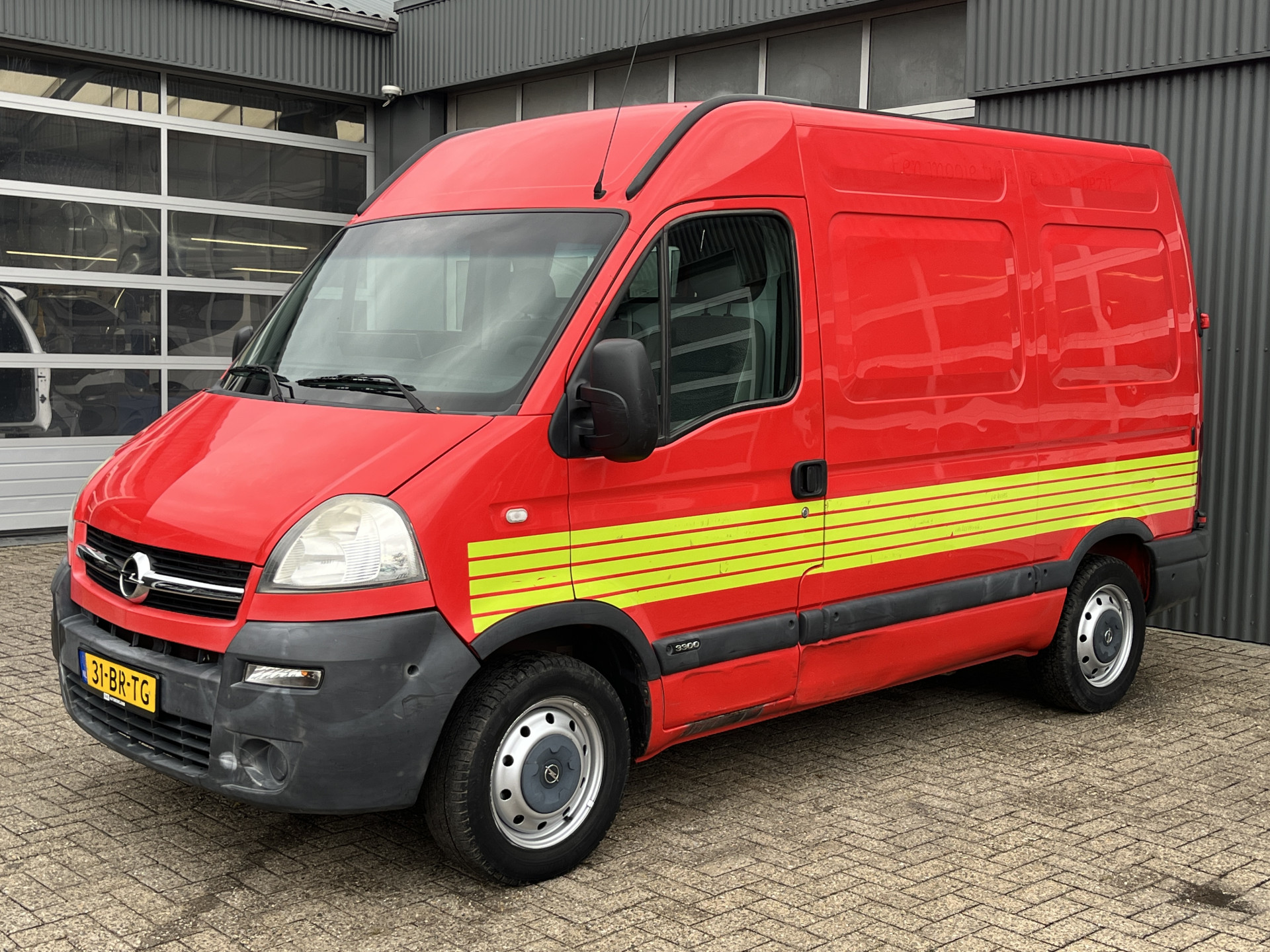 Foto van Opel Movano-2 2.5cdti/73kw 3.3t L1h2