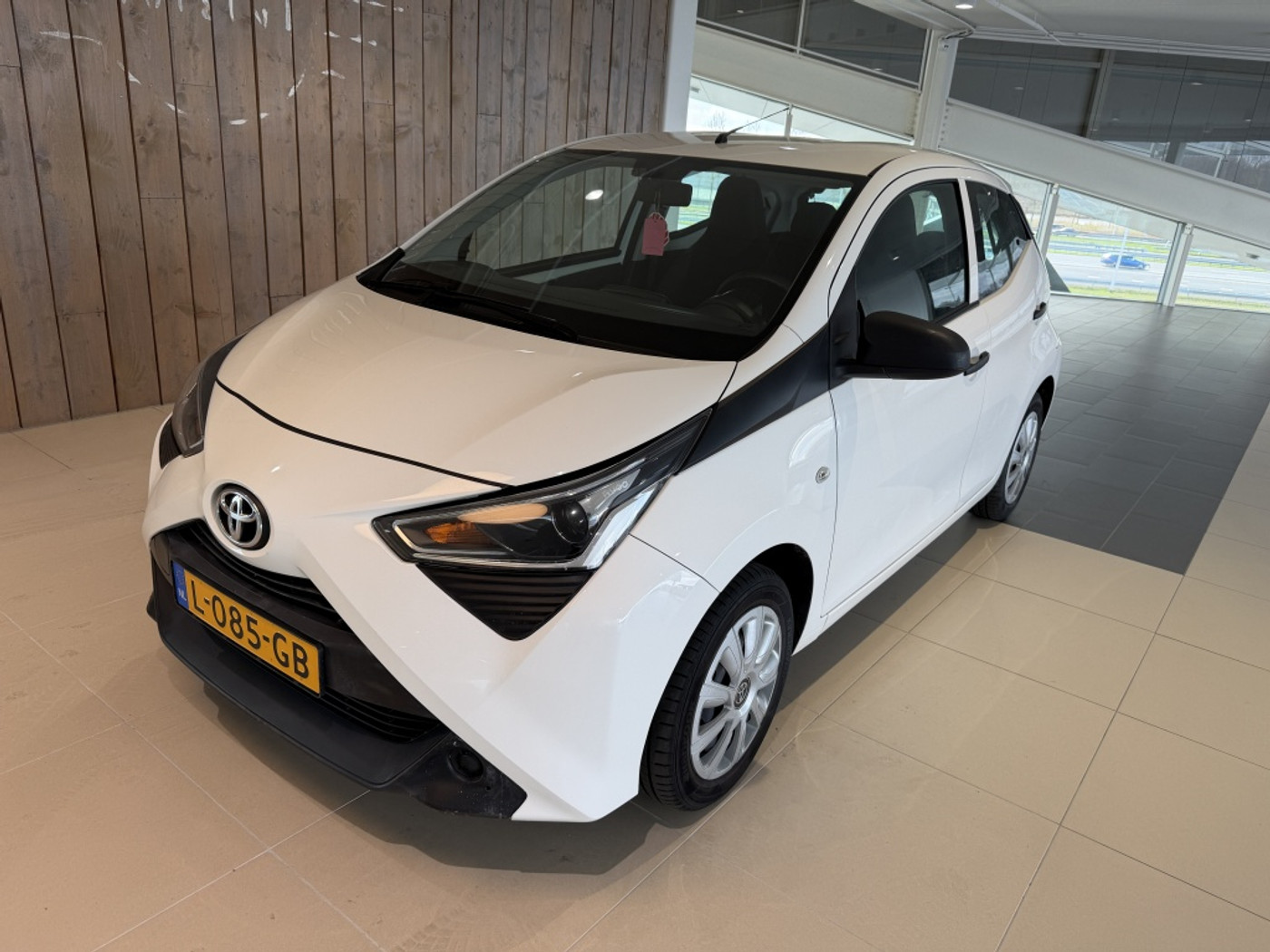 Toyota Toyota Aygo 1.0 VVT-i x-fun 2021 - voorkant