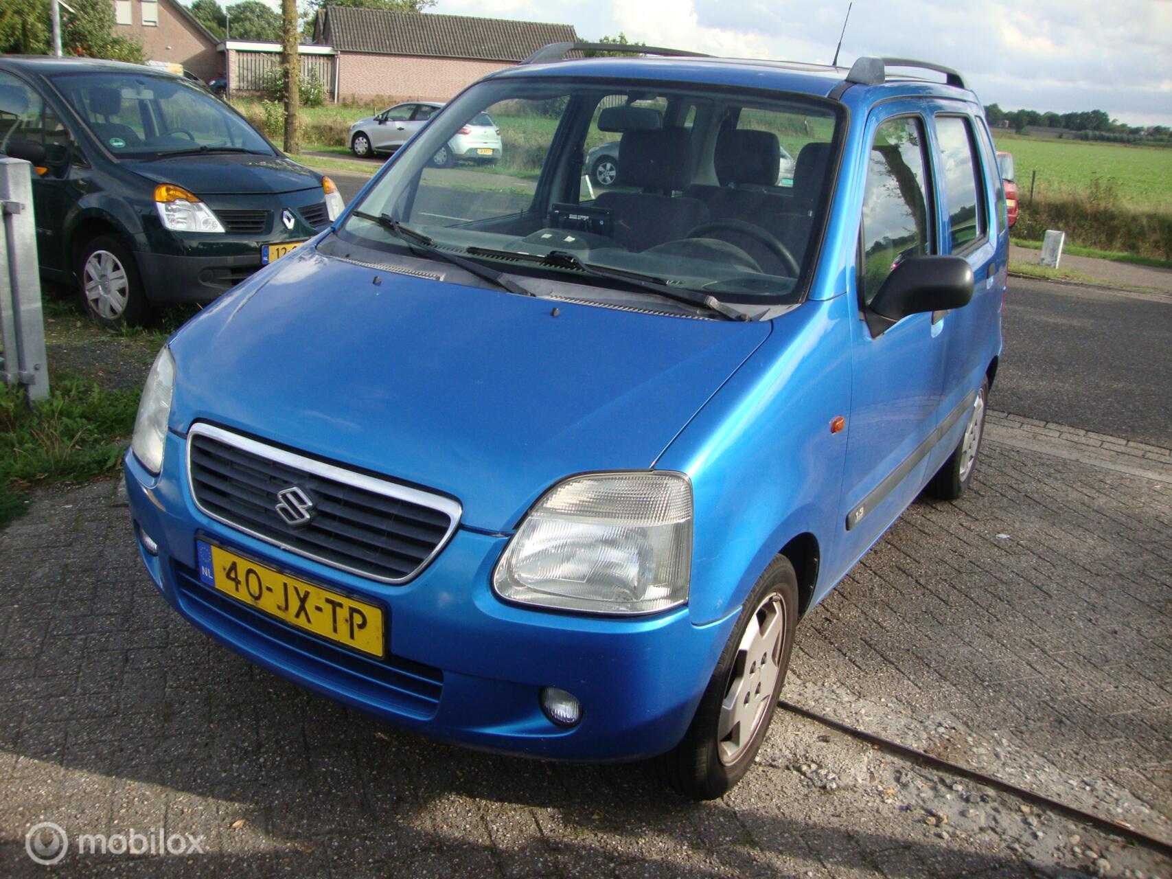 Foto van Suzuki Wagon R