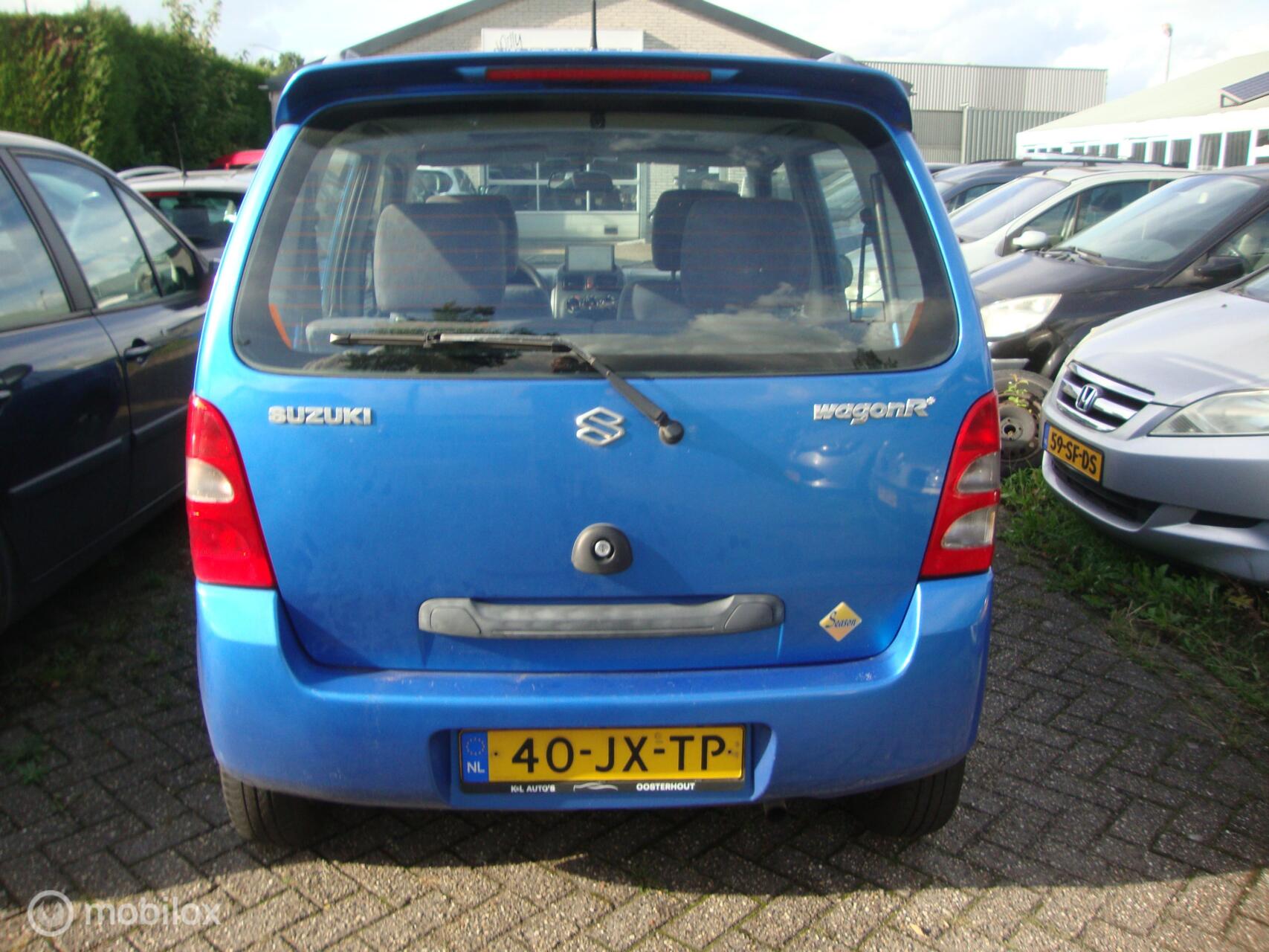 Foto van Suzuki Wagon R