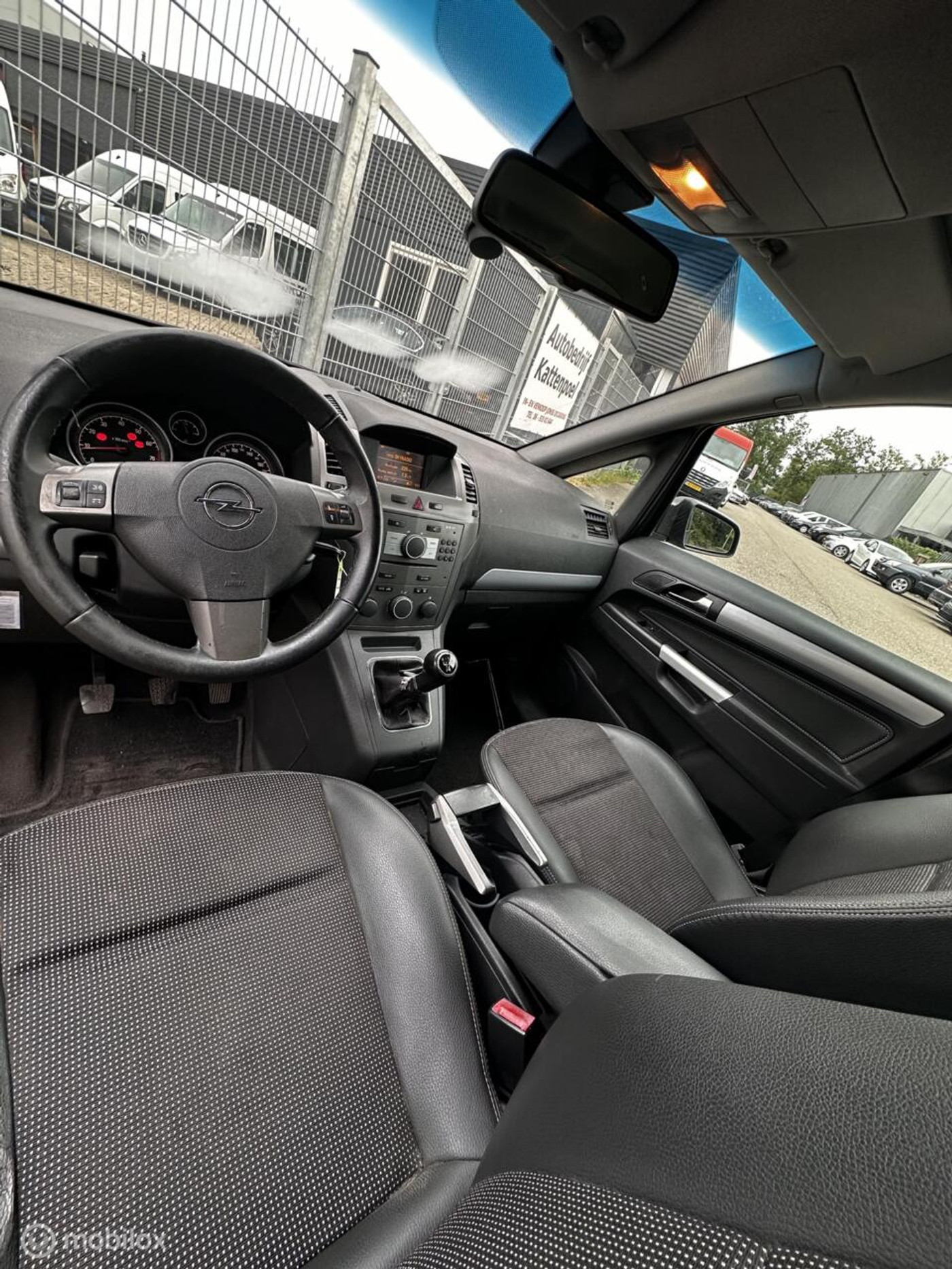 Foto van Opel Zafira