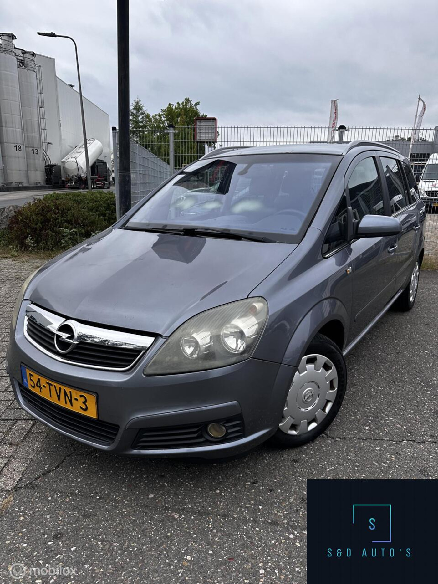 Opel Zafira 1.6 Business 2006 - voorkant