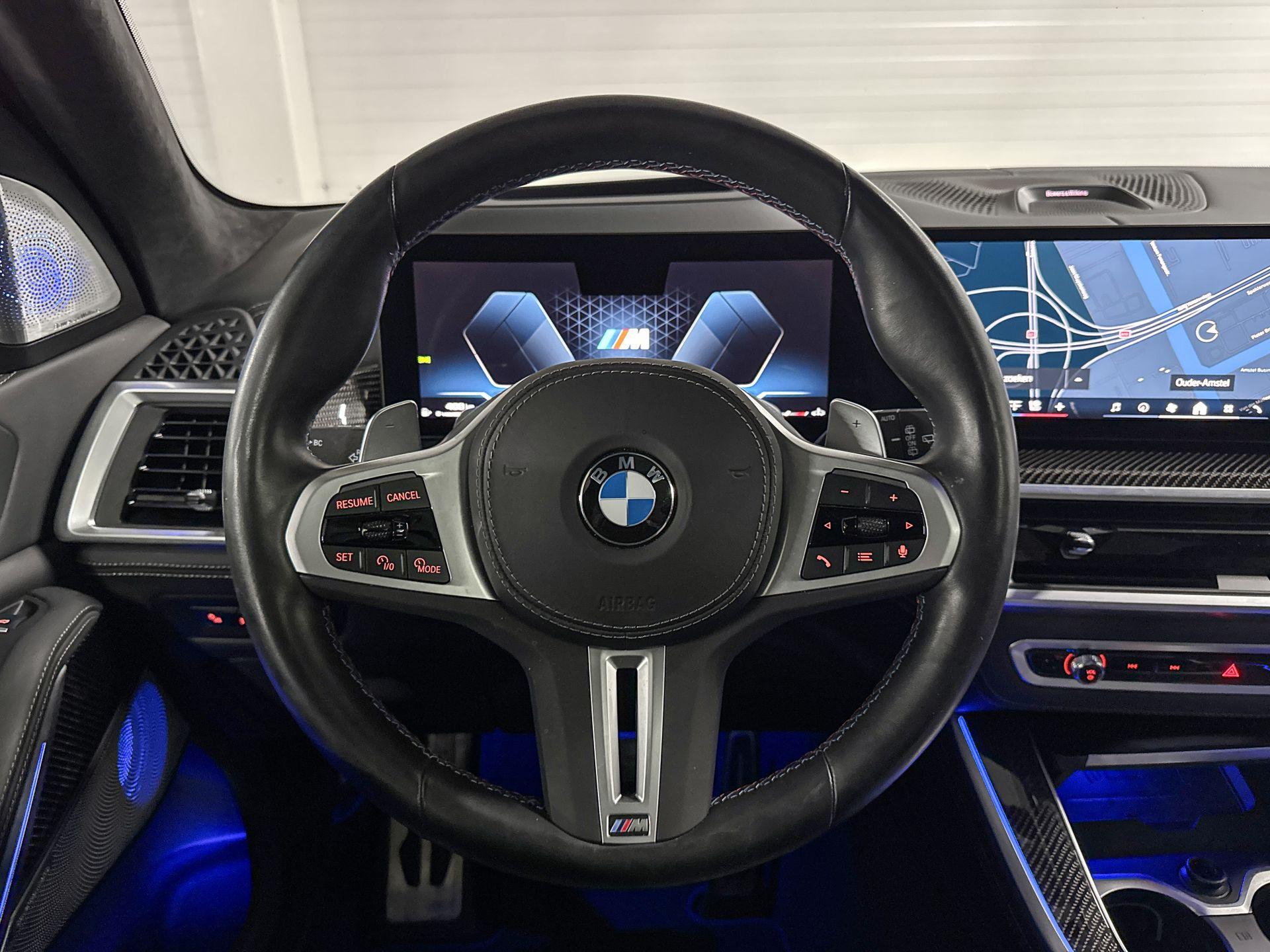 Foto van BMW X5 M60i xDrive