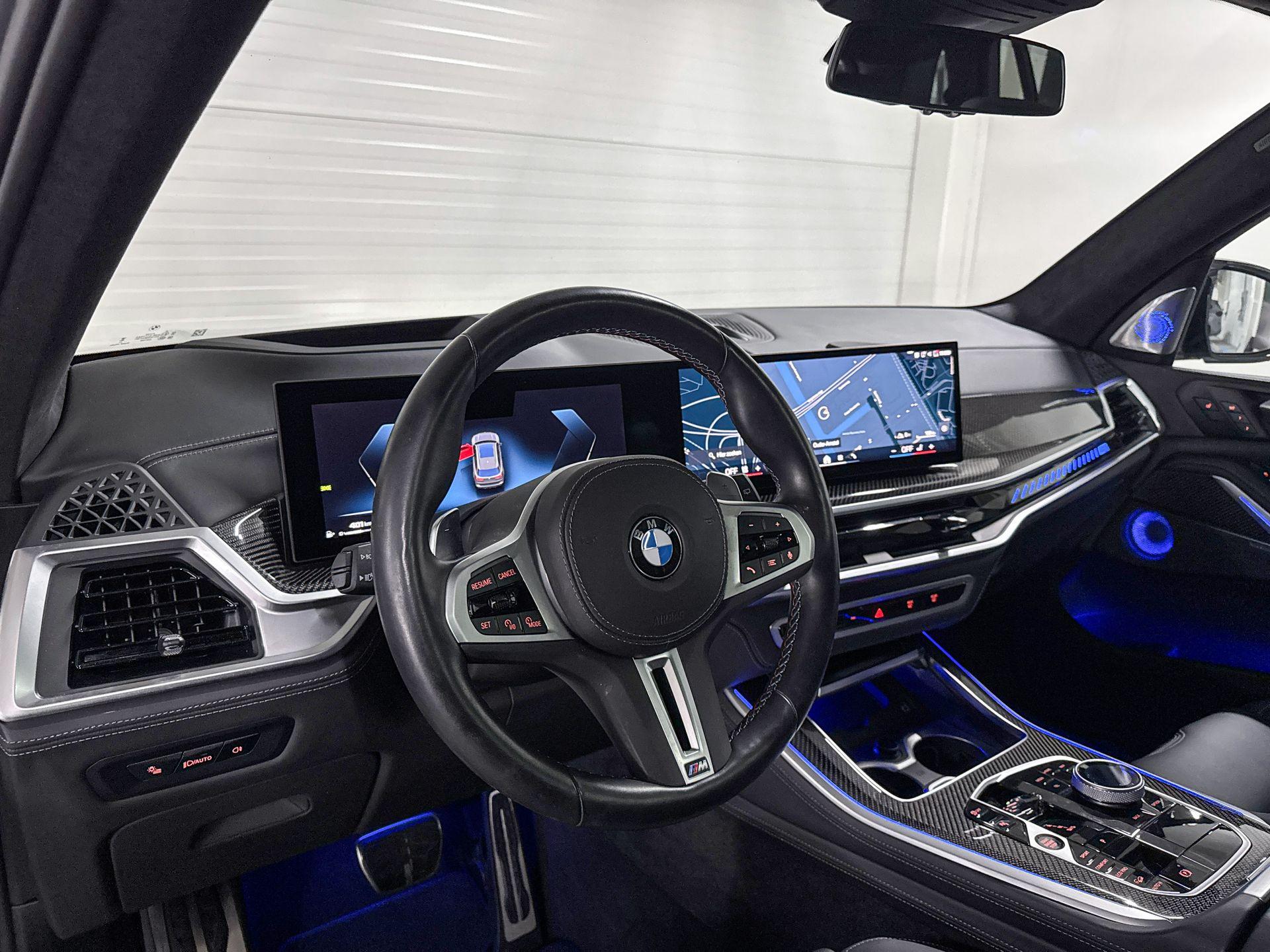Foto van BMW X5 M60i xDrive