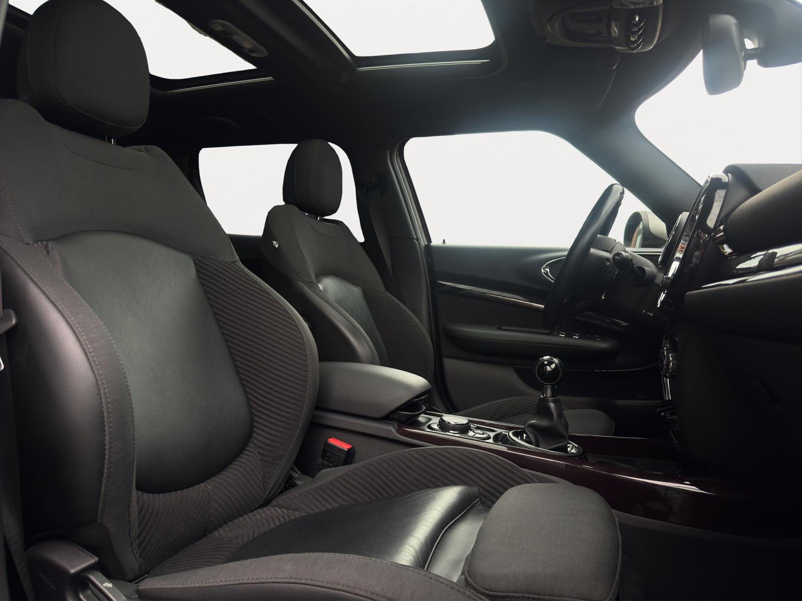 Foto van Mini Clubman Cooper