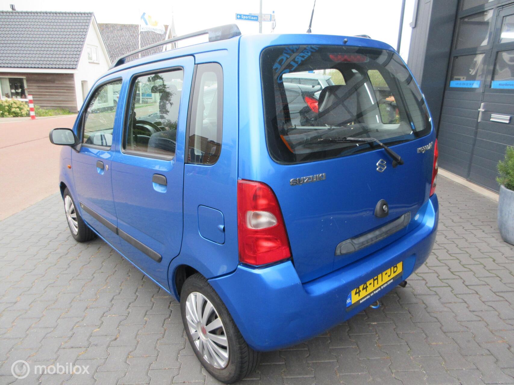 Foto van Suzuki Wagon R