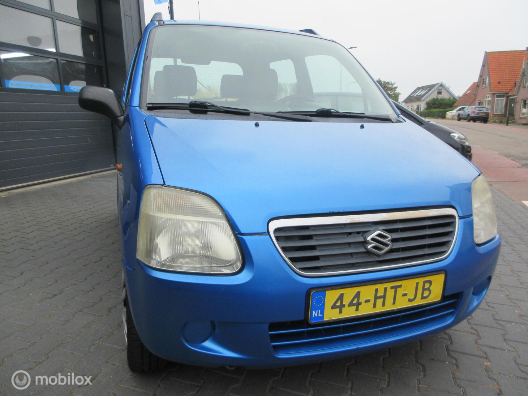 Foto van Suzuki Wagon R