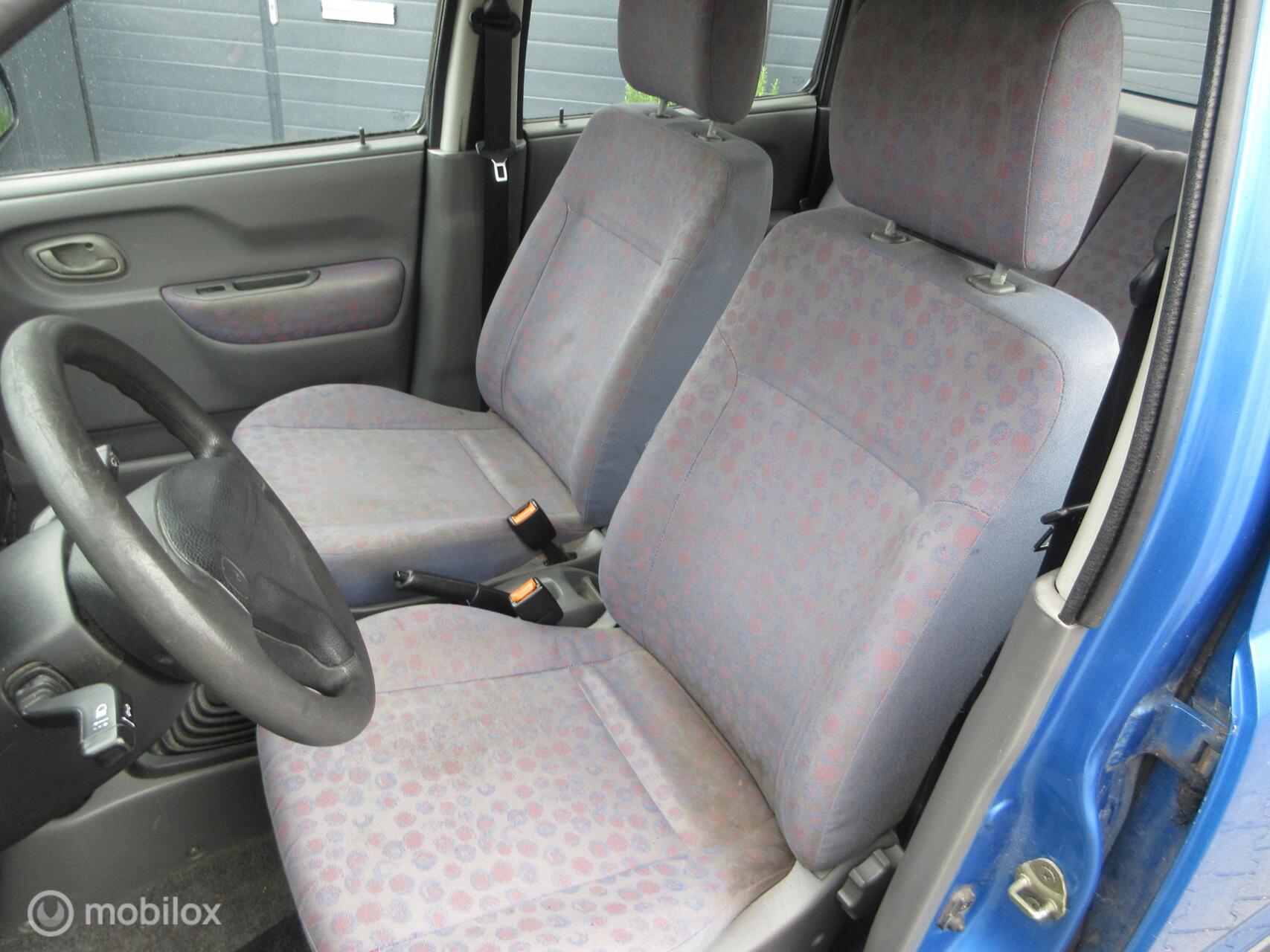 Foto van Suzuki Wagon R