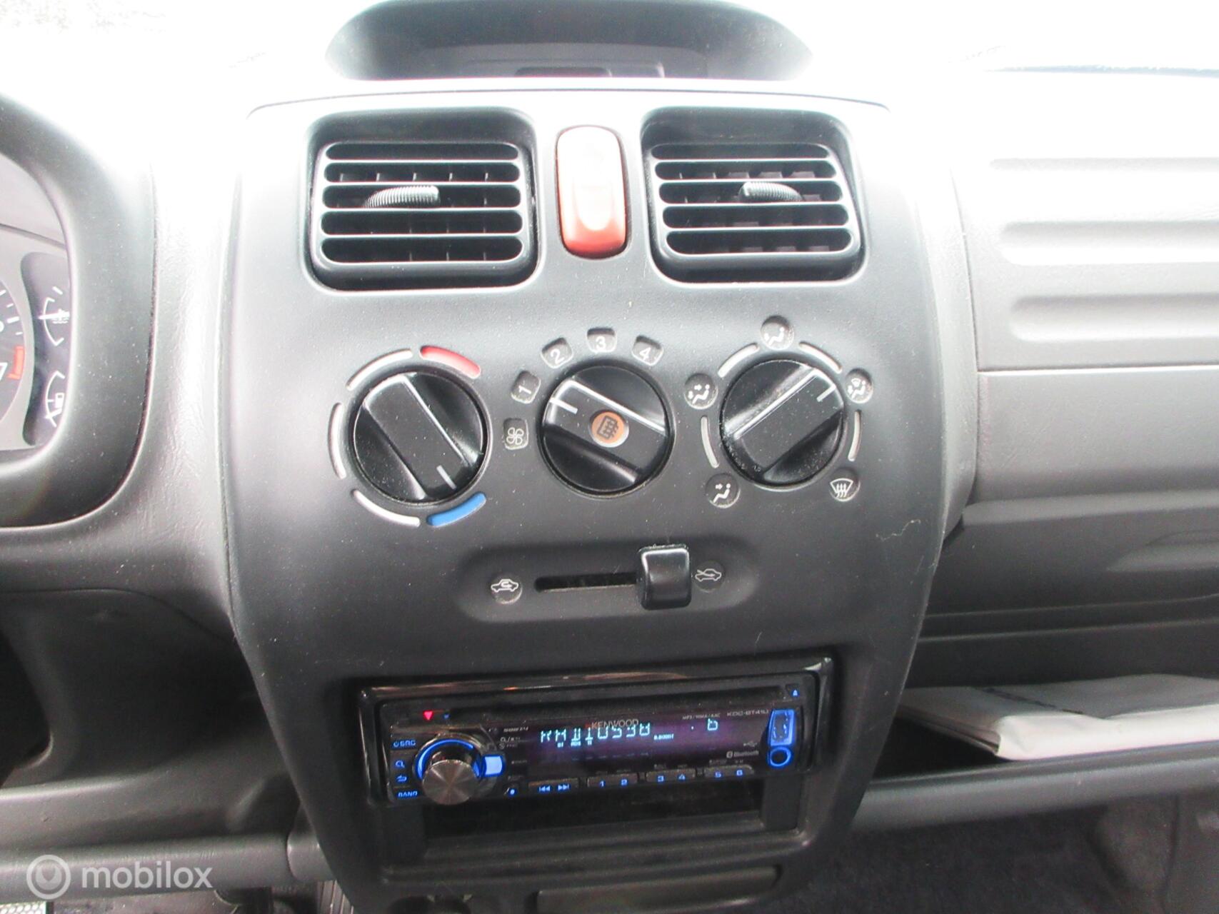 Foto van Suzuki Wagon R