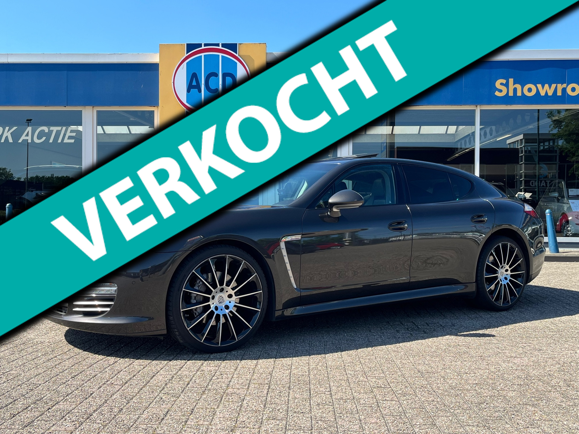 Porsche Panamera Diesel 3.0 D Platinum Edition | Orig. NL | Sunroof | Sport Chrono | 2013 - voorkant