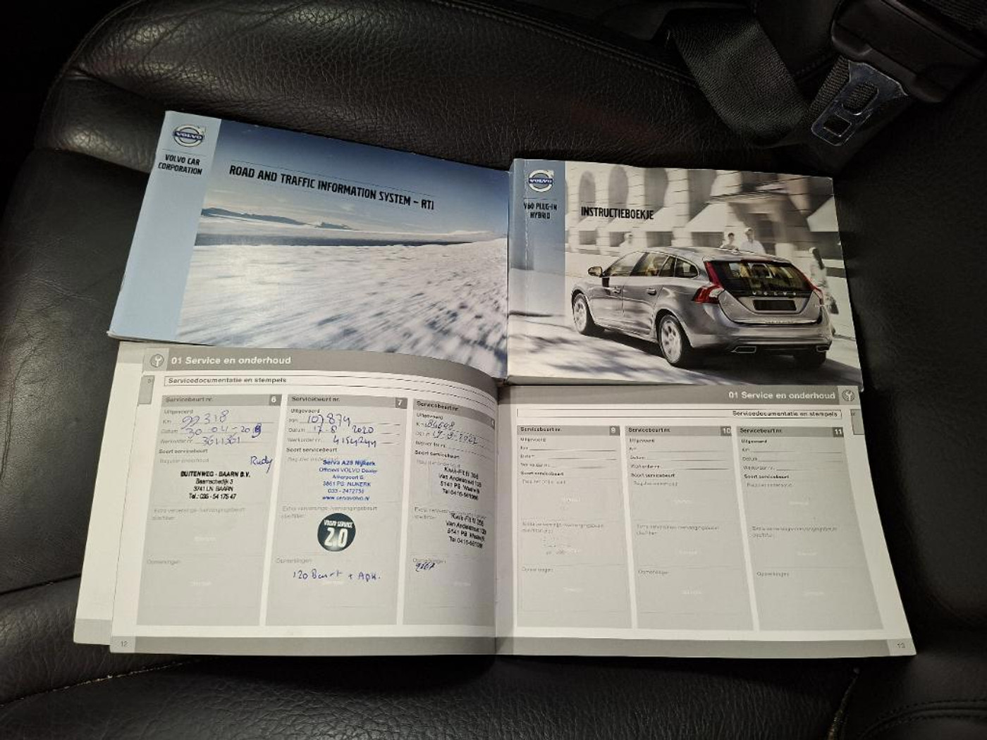 Foto van Volvo V60 Plug In Hybrid