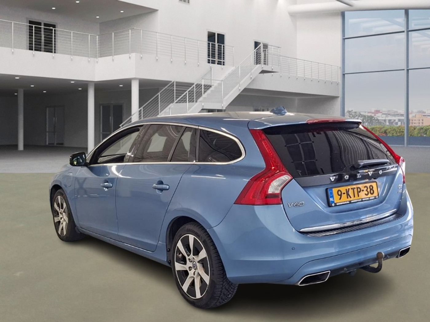 Foto van Volvo V60 Plug In Hybrid