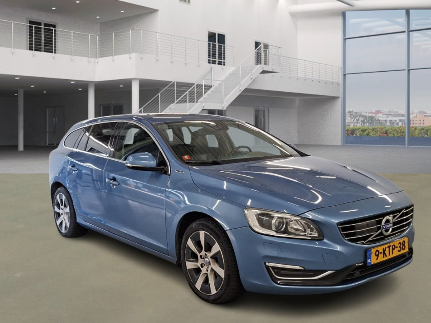 Foto van Volvo V60 Plug In Hybrid