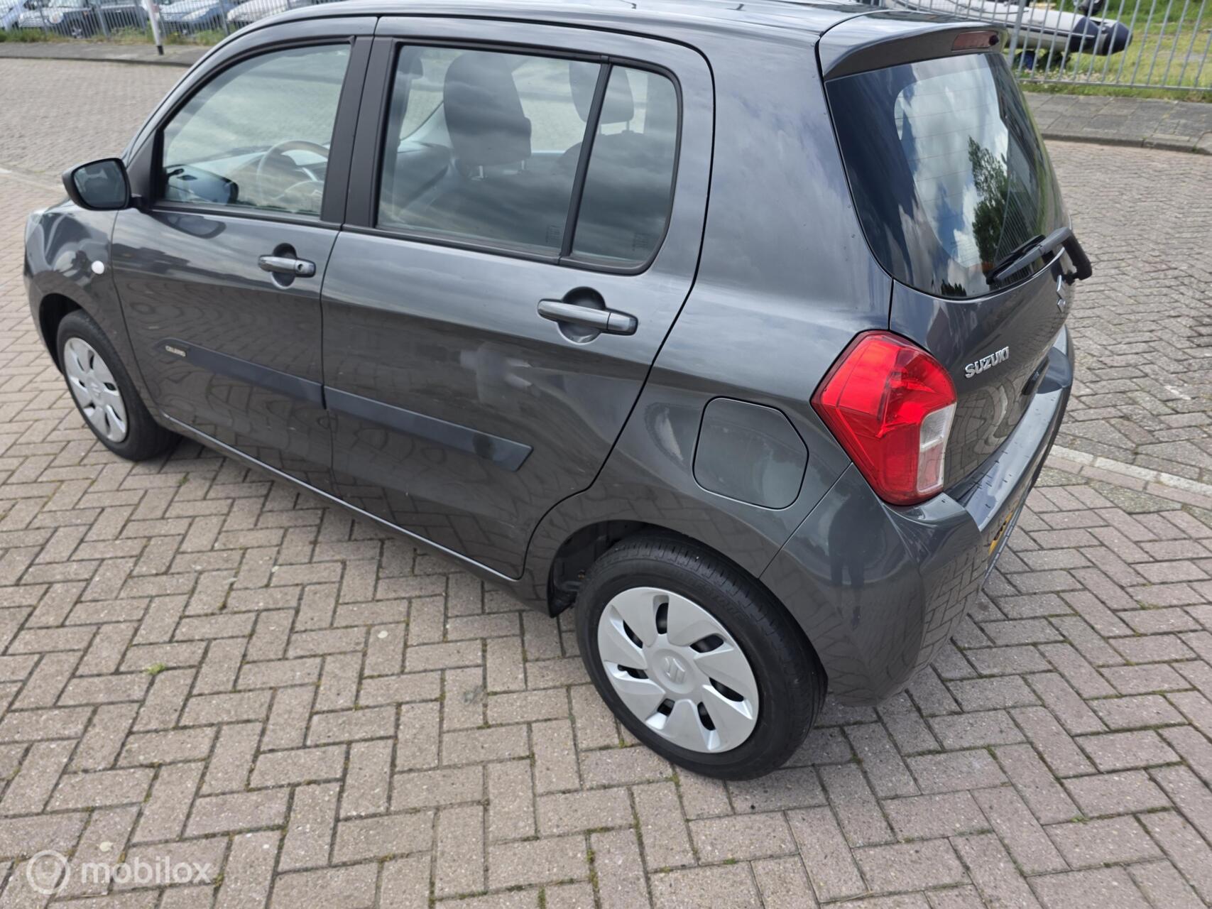 Foto van Toyota Toyota Yaris Hybrid