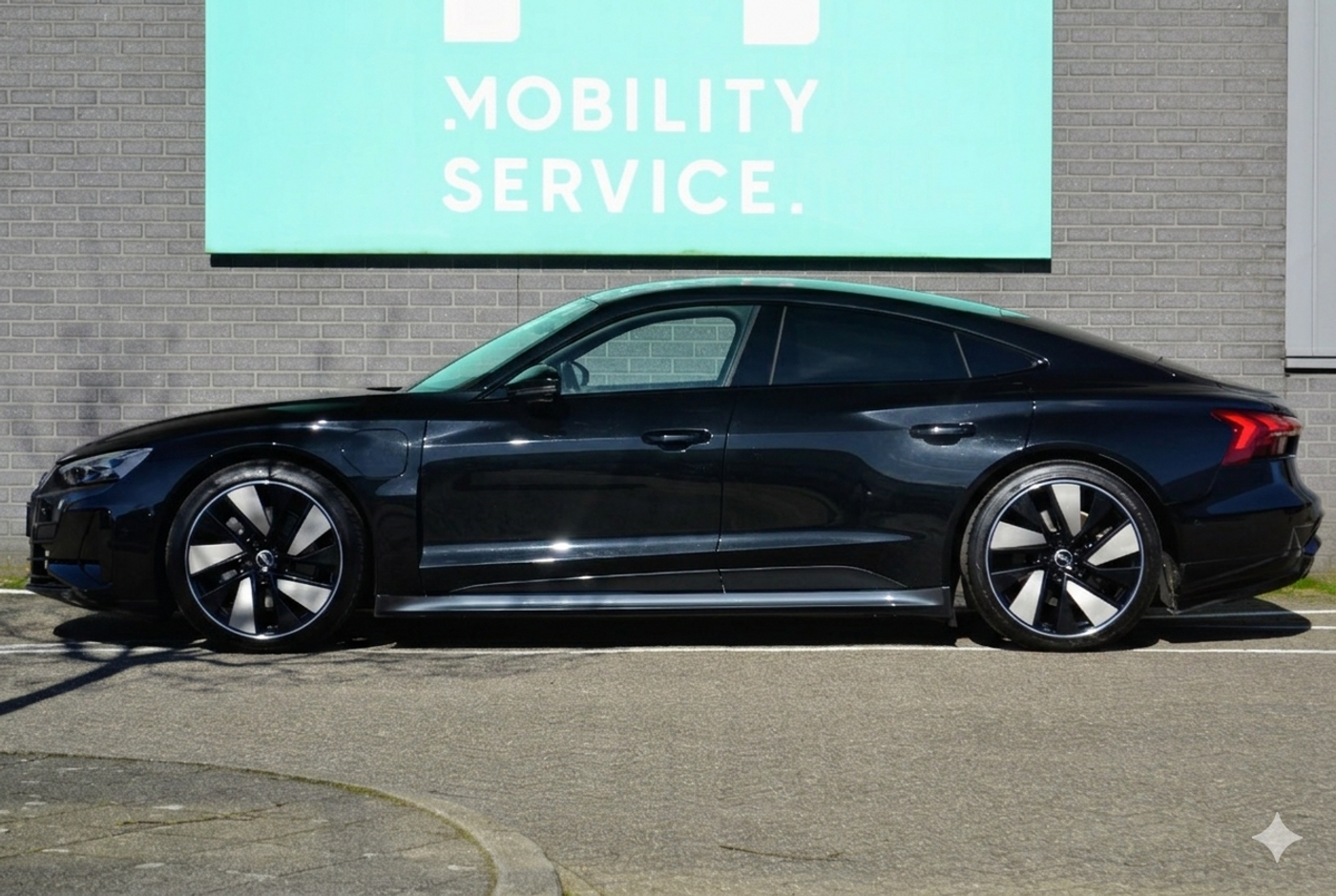 Foto van Audi E-tron GT