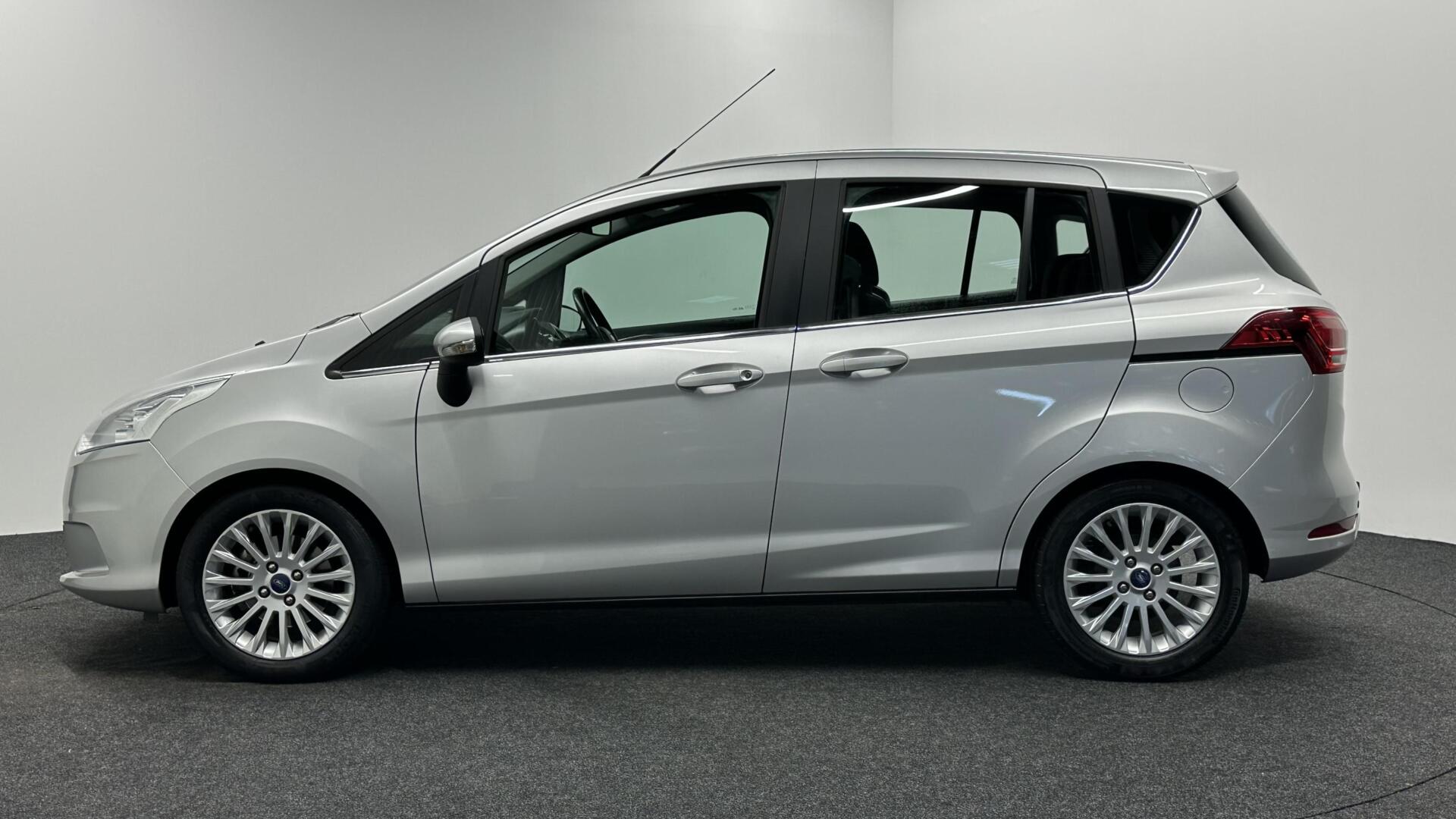 Foto van Ford B-max