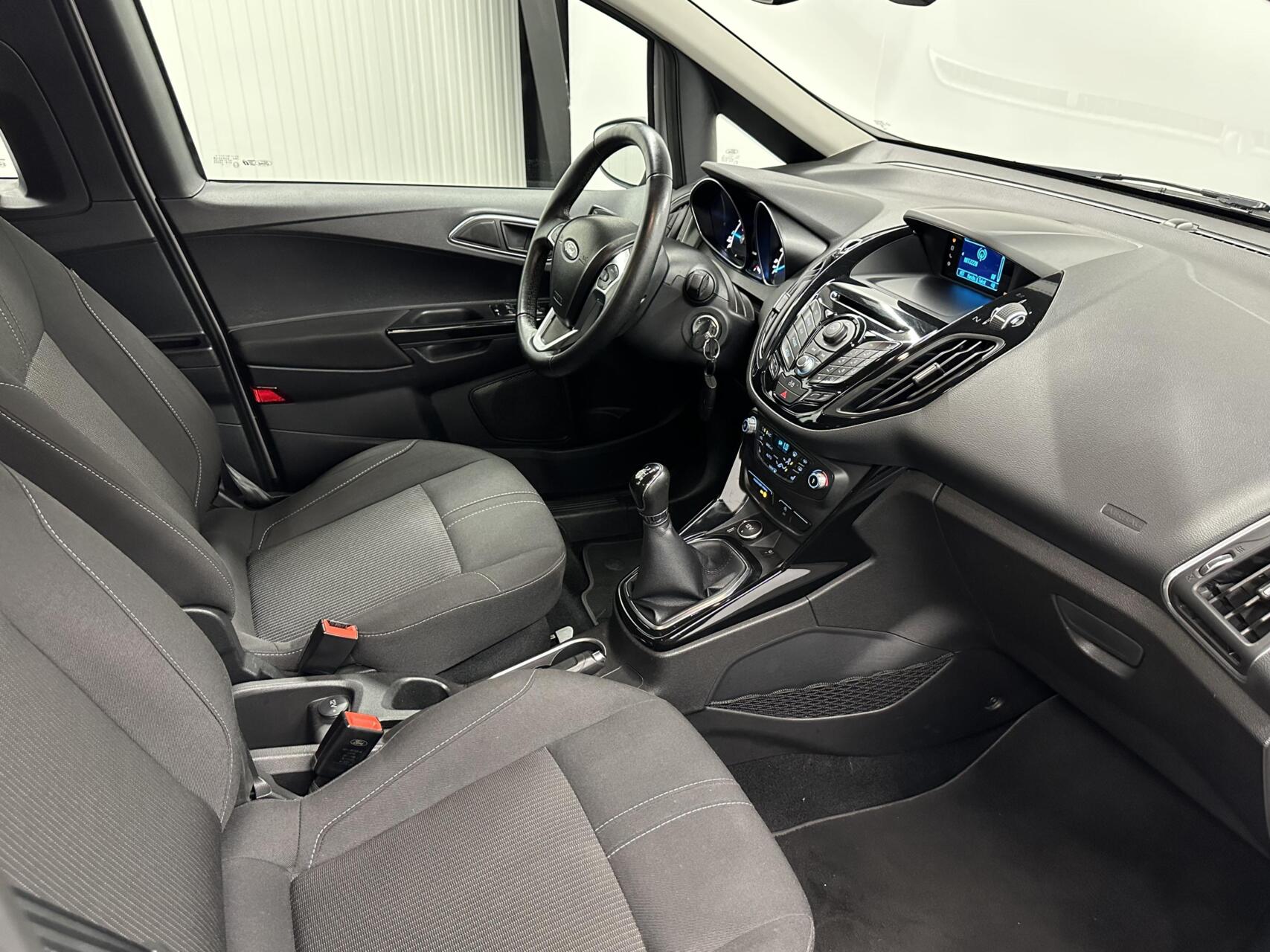 Foto van Ford B-max