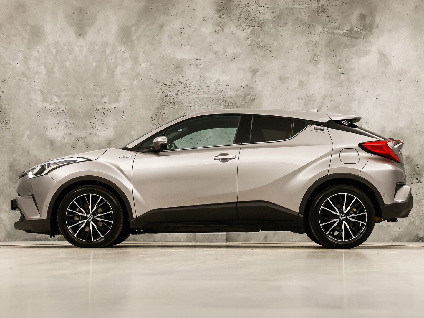 Foto van Toyota Toyota C-hr