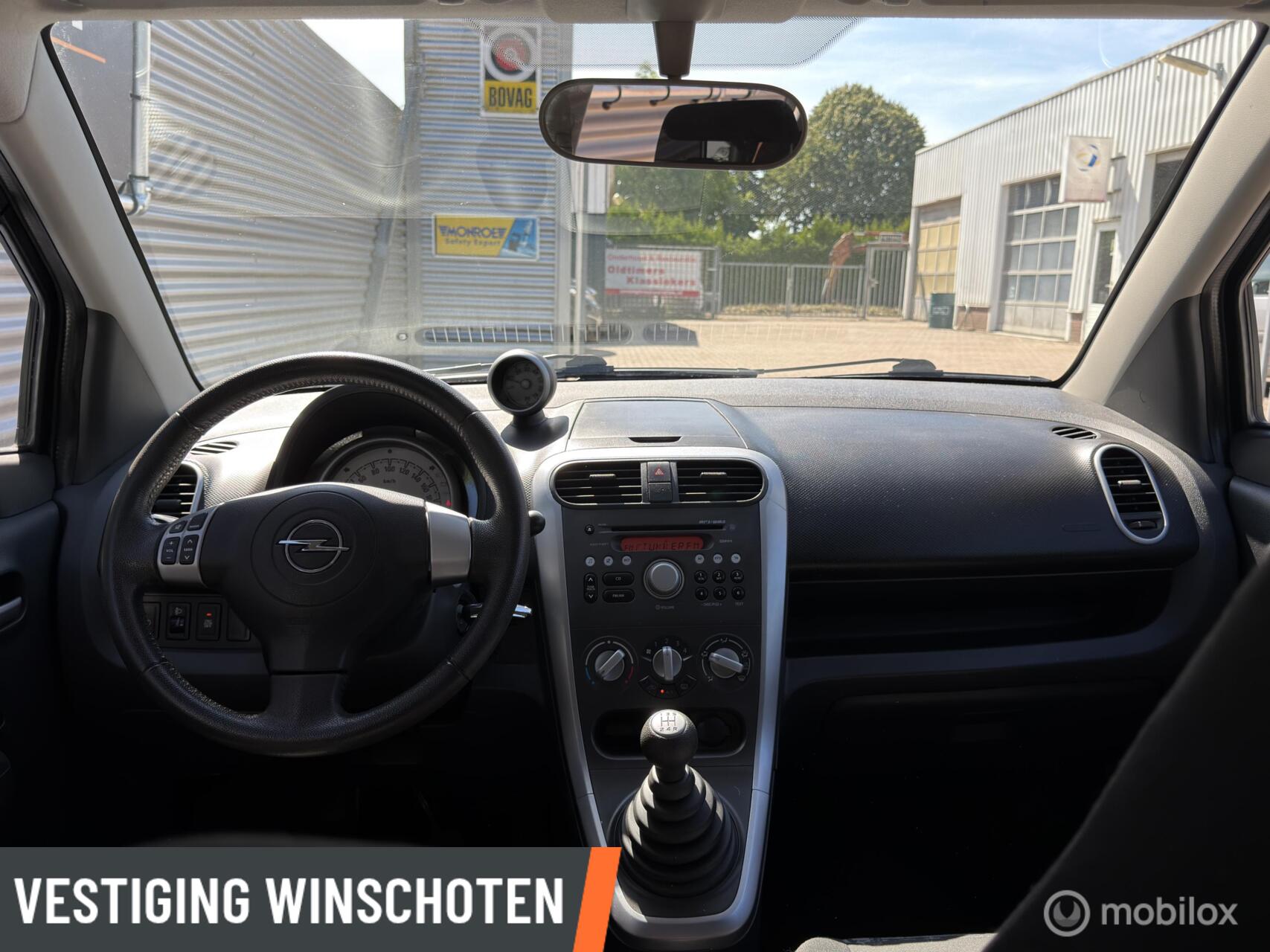 Foto van Opel Agila