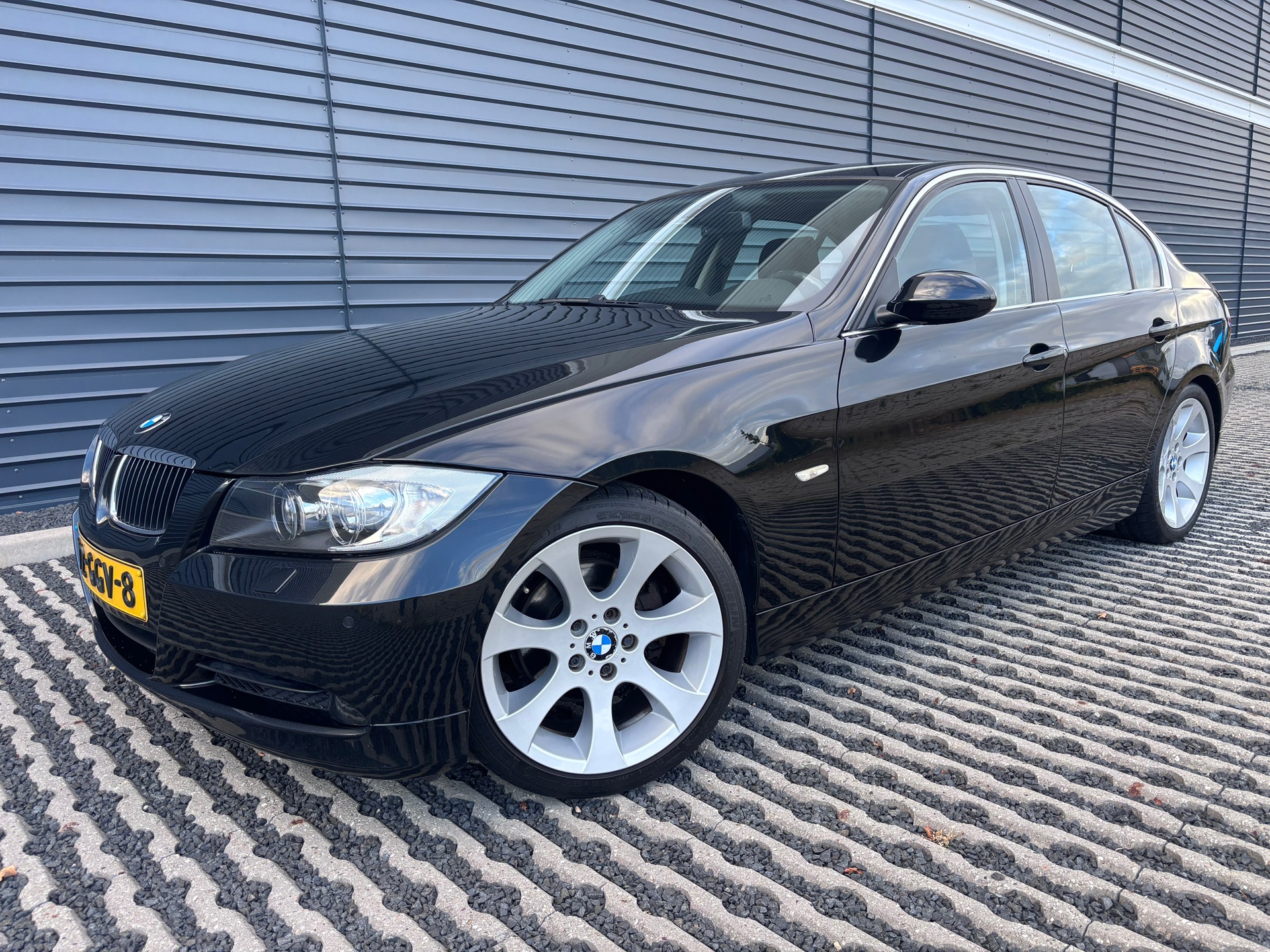 BMW 3er Reihe 320i High Executive Dealer Onderhouden 3e Eigenaar 2008 - voorkant