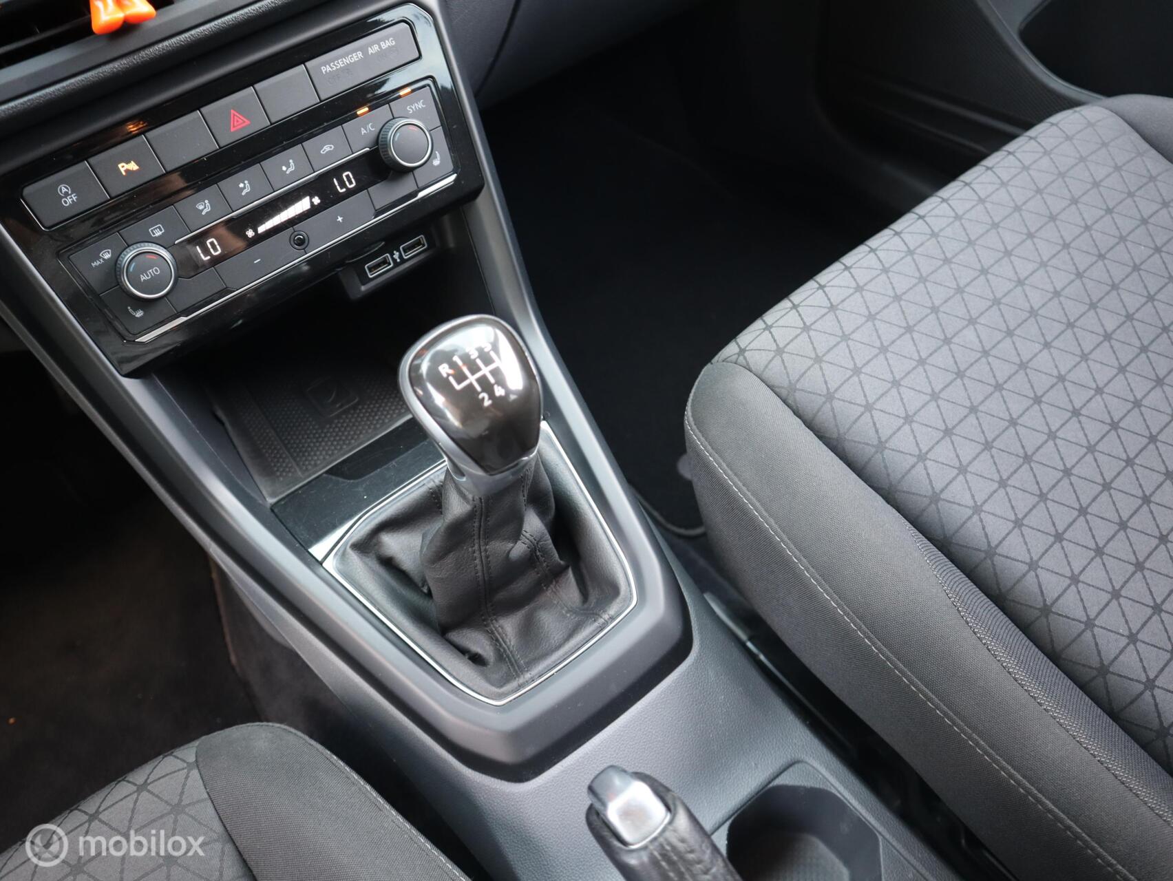 Foto van Volkswagen T-cross