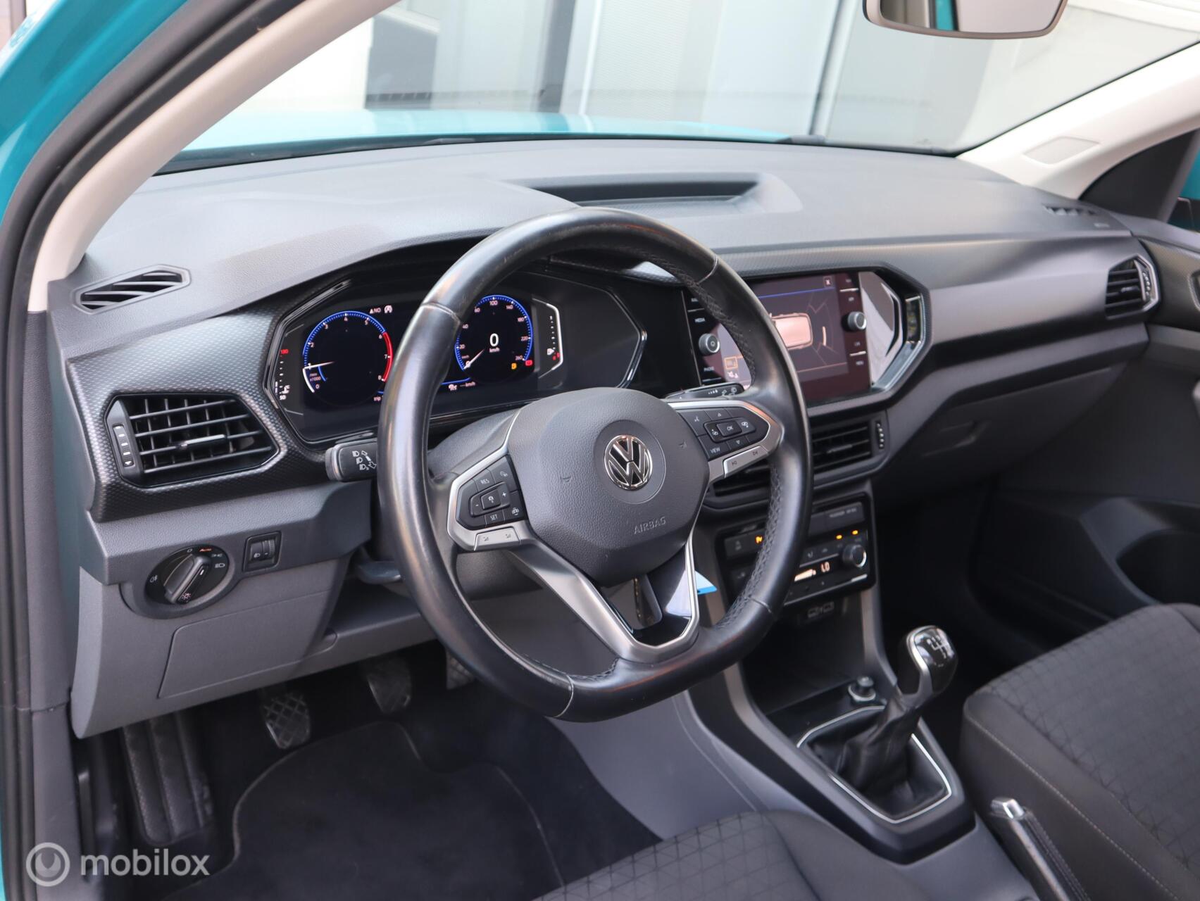 Foto van Volkswagen T-cross
