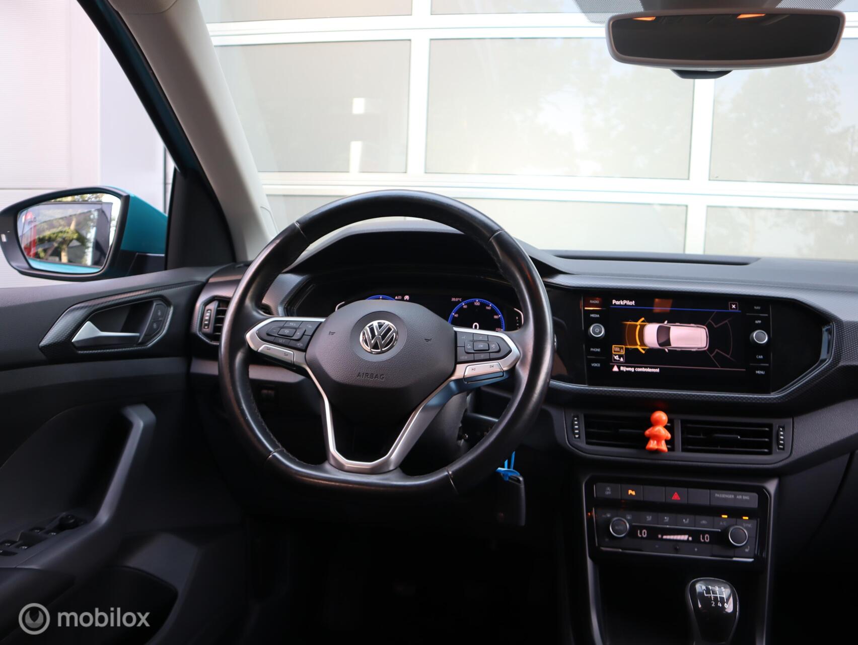 Foto van Volkswagen T-cross